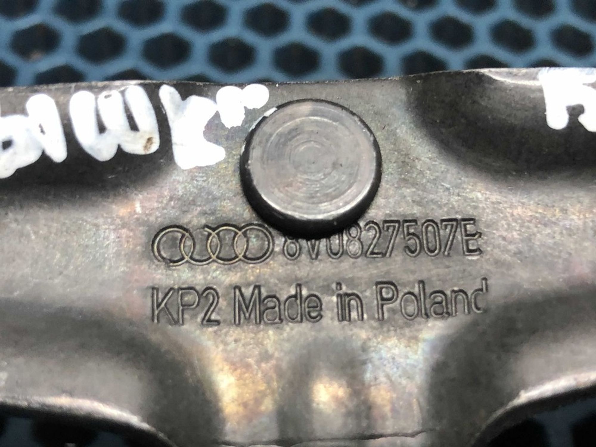 8V0827507E Ответная часть замка багажника Audi A3 8V, 900 рублей, Нижний Новгород