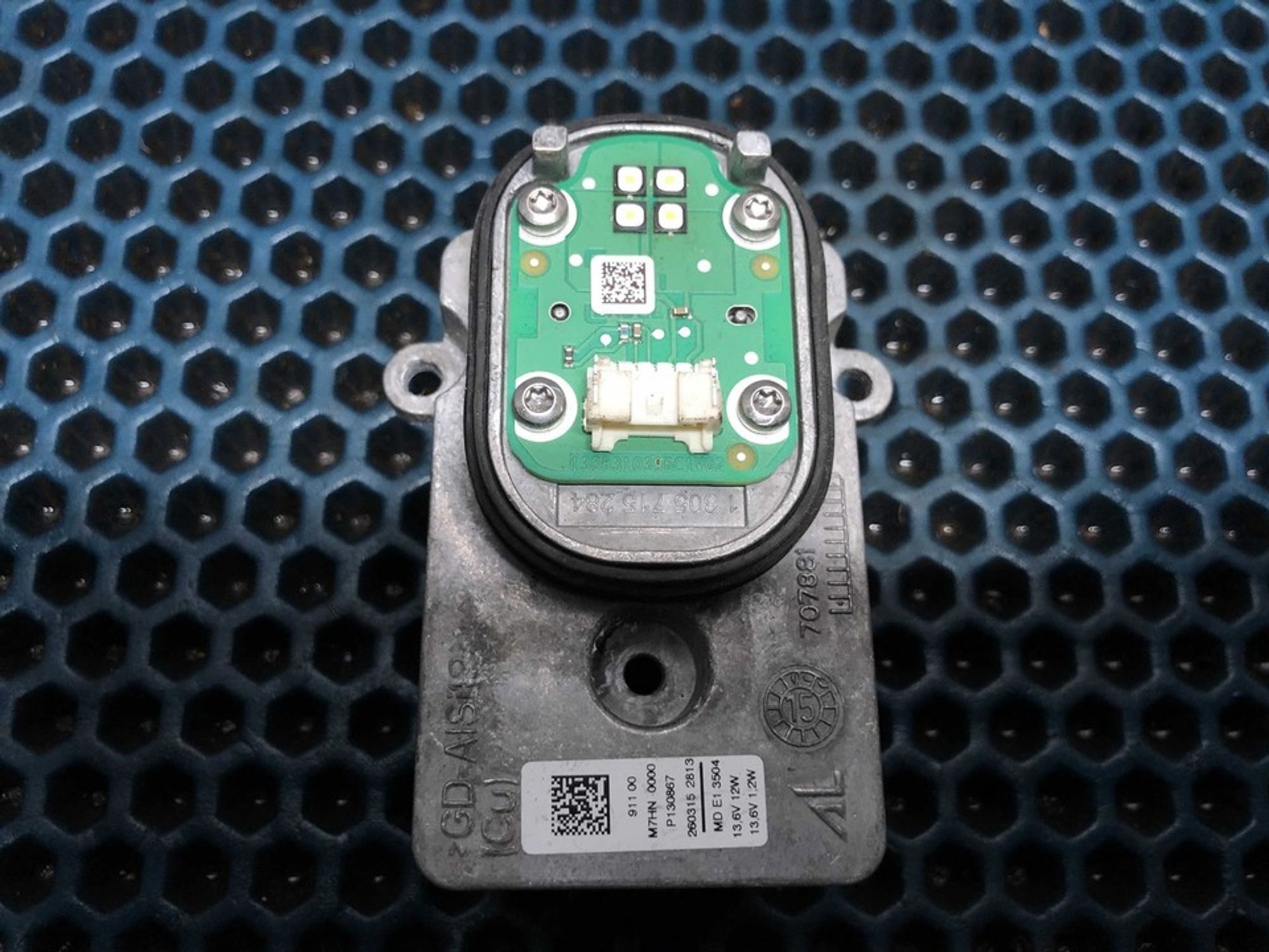 1305715284 Светодиодный модуль Mercedes-Benz Неопознанная модель, 1400 рублей, Нижний Новгород