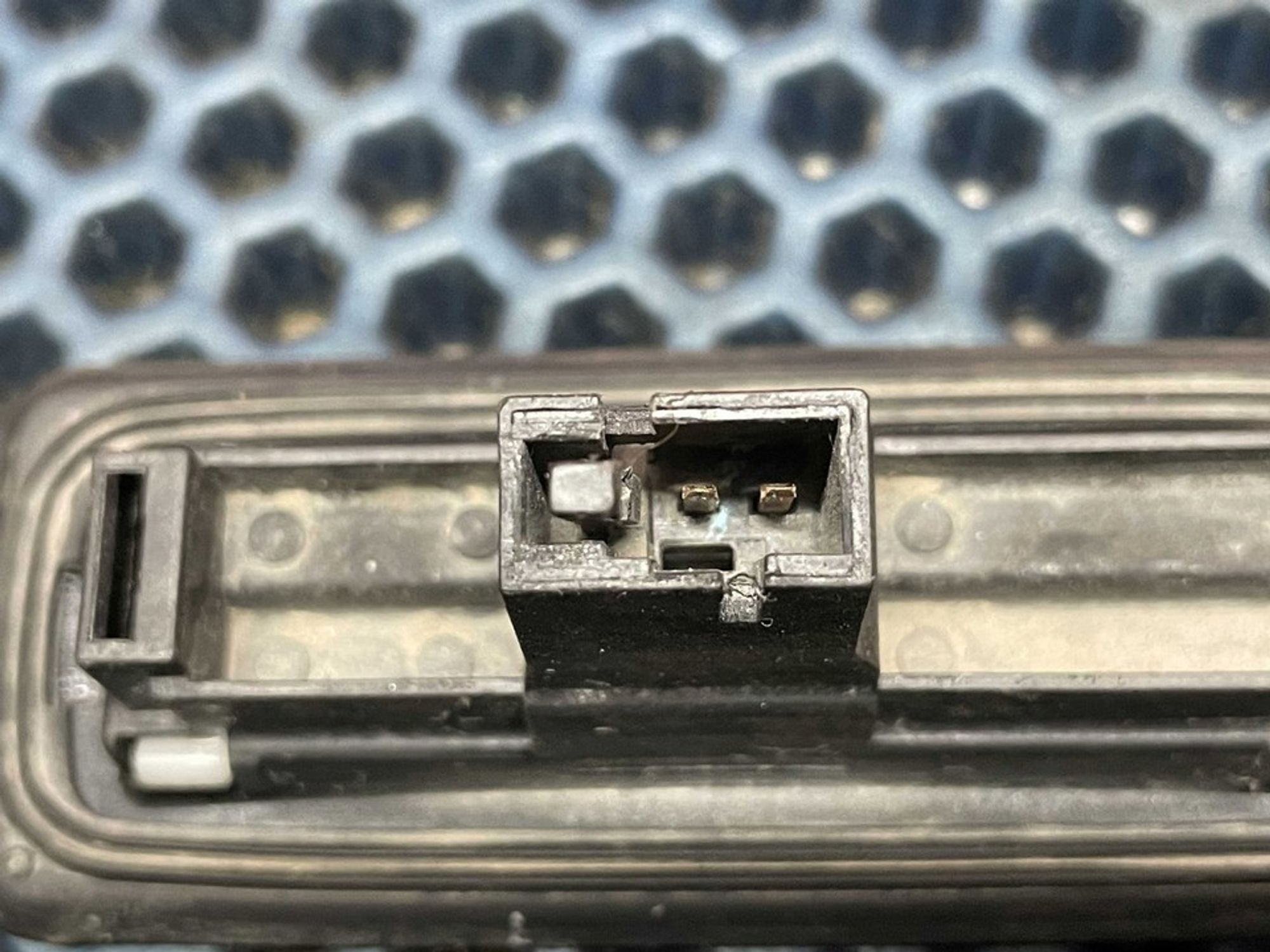 5E0827566 Кнопка открывания багажника Skoda Fabia II, 1700 рублей, Нижний Новгород