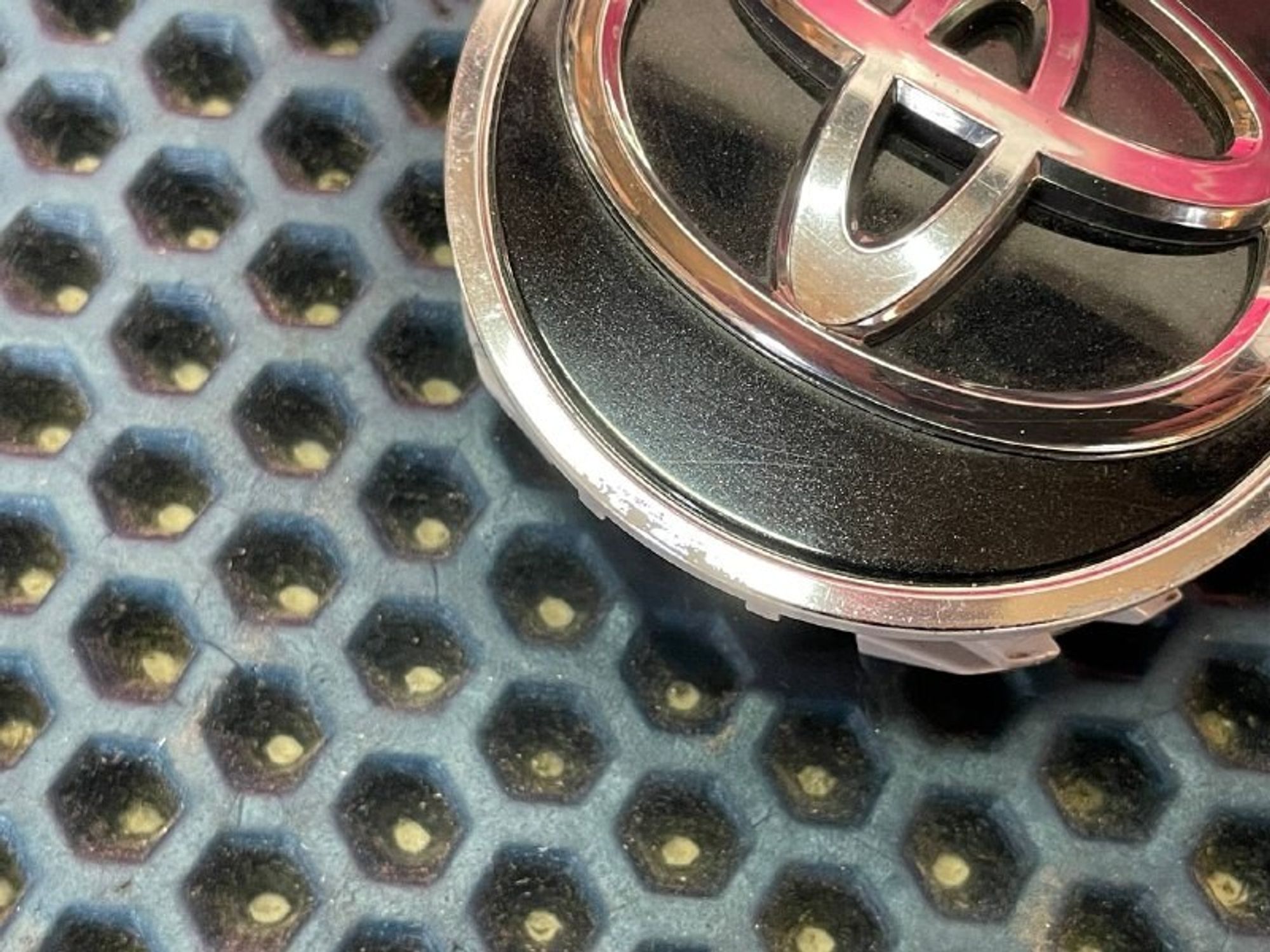 4260302320 Колпак декоративный Toyota Camry XV50, 500 рублей, Нижний Новгород