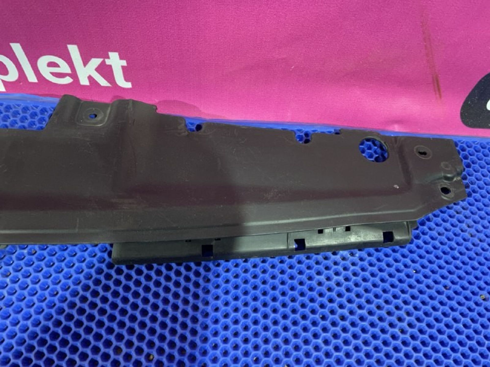 863521R000 Планка замка капота Hyundai Solaris I, 700 рублей, Нижний Новгород