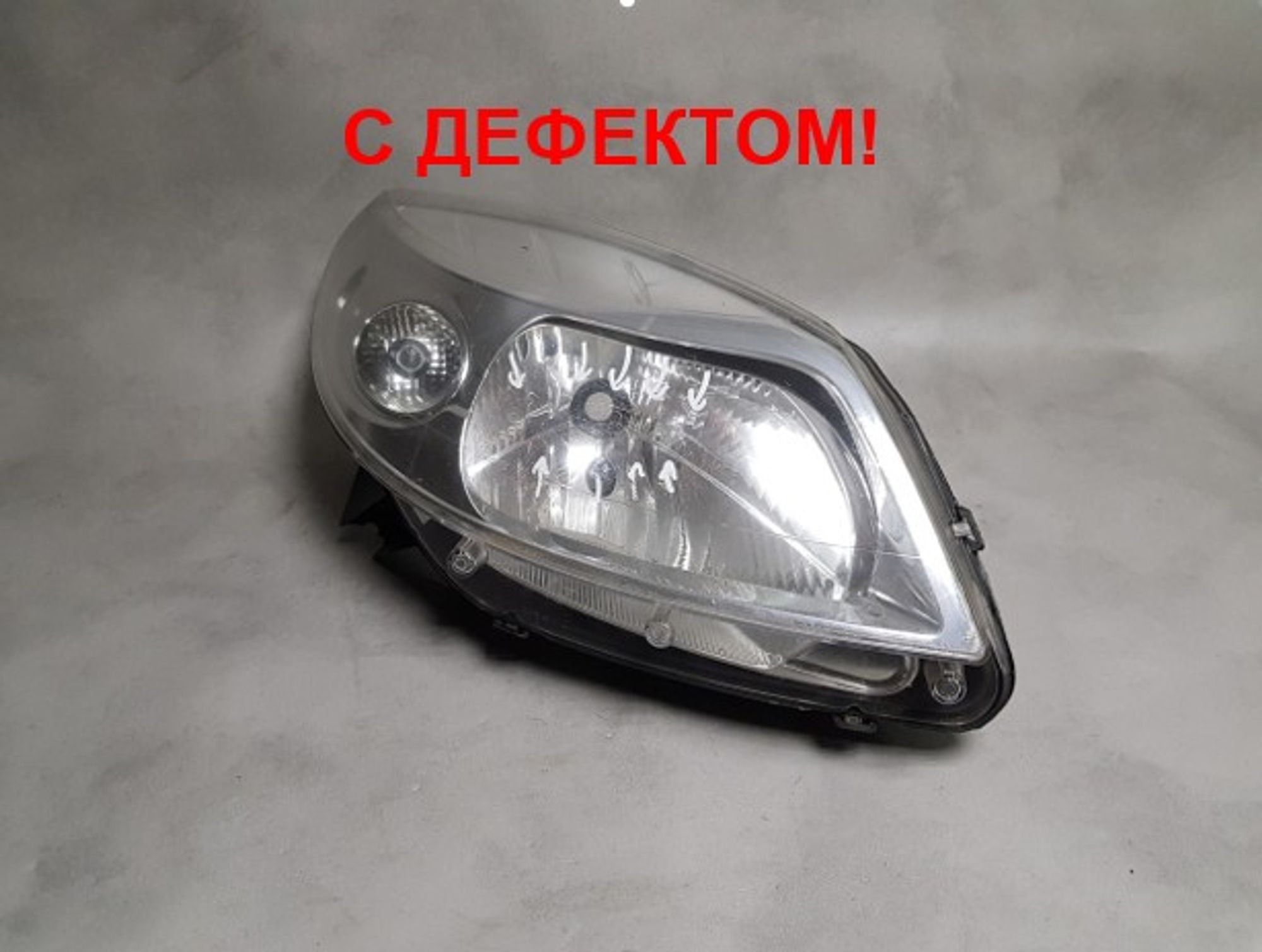 8200733877 Фара правая R Renault Sandero I, 1000 рублей, Нижний Новгород