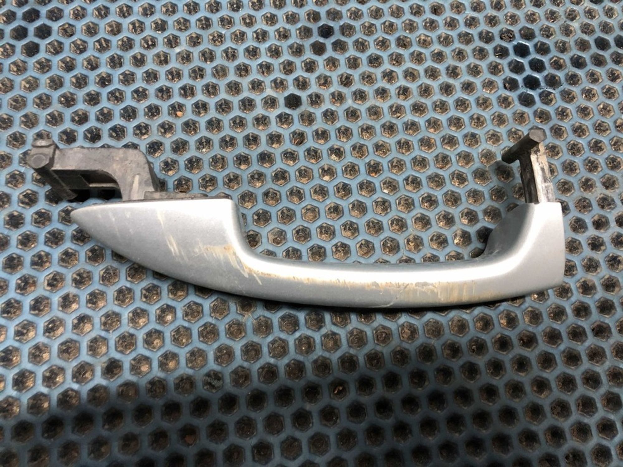 3C0837209 Ручка двери наружная задняя левая L Volkswagen Passat B6, 600 рублей, Нижний Новгород