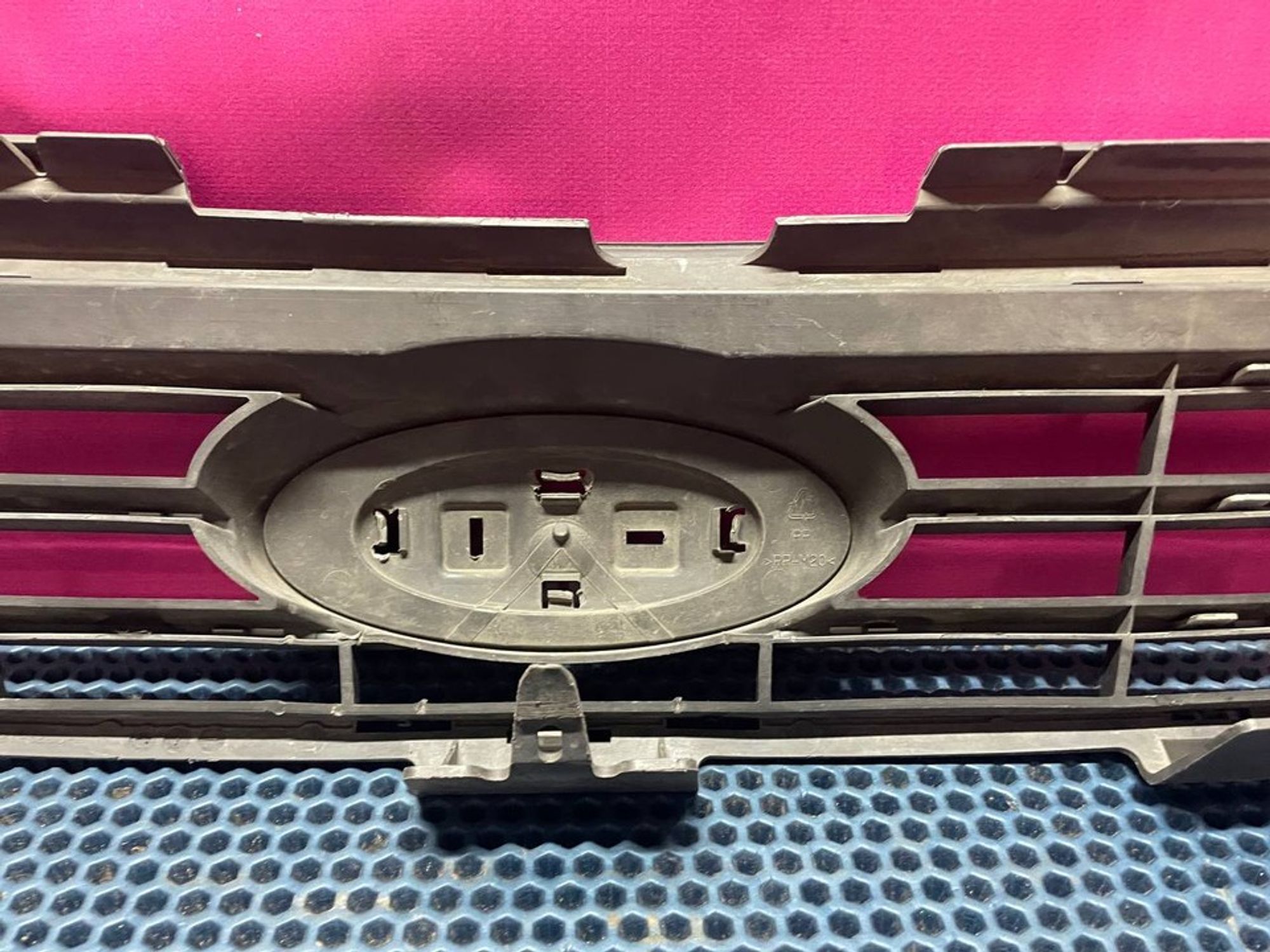 1704533 Решетка радиатора Ford Galaxy II, 1800 рублей, Нижний Новгород