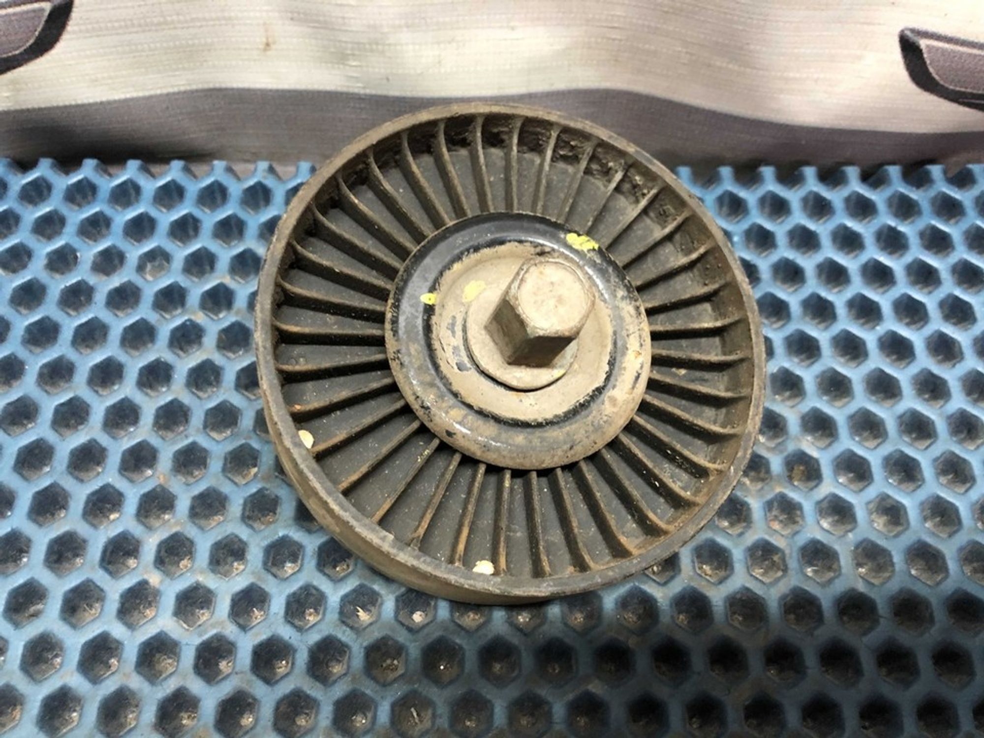 252862B010 Ролик-натяжитель Hyundai Accent IV, 400 рублей, Нижний Новгород