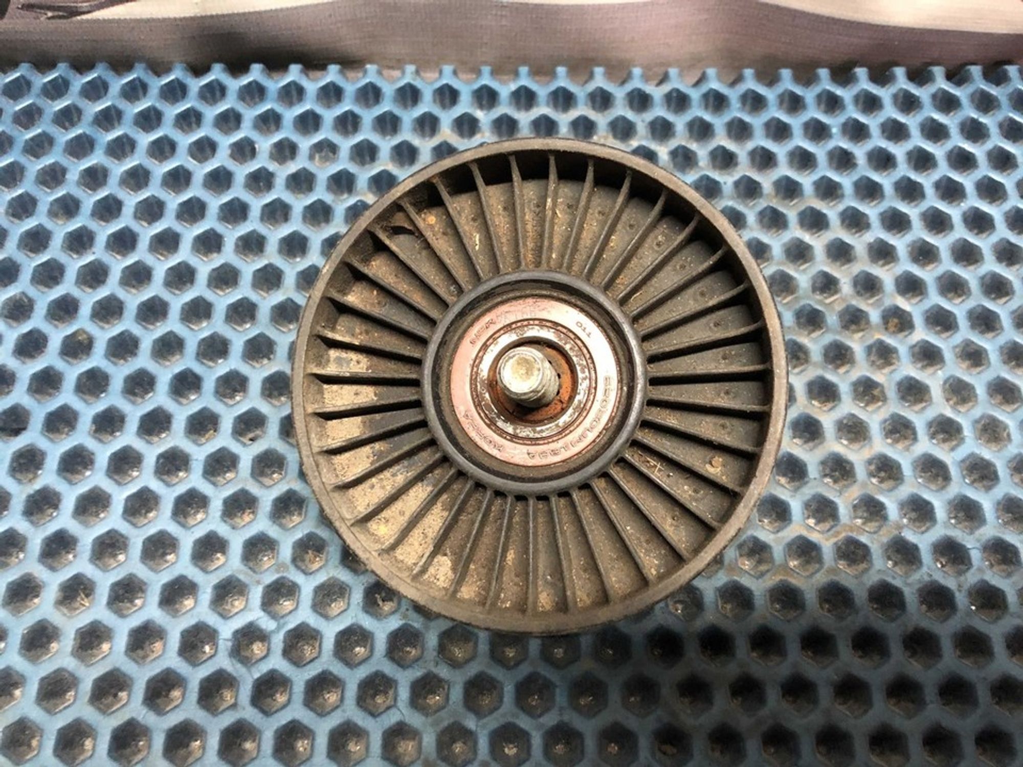 252862B010 Ролик-натяжитель Hyundai Accent IV, 400 рублей, Нижний Новгород