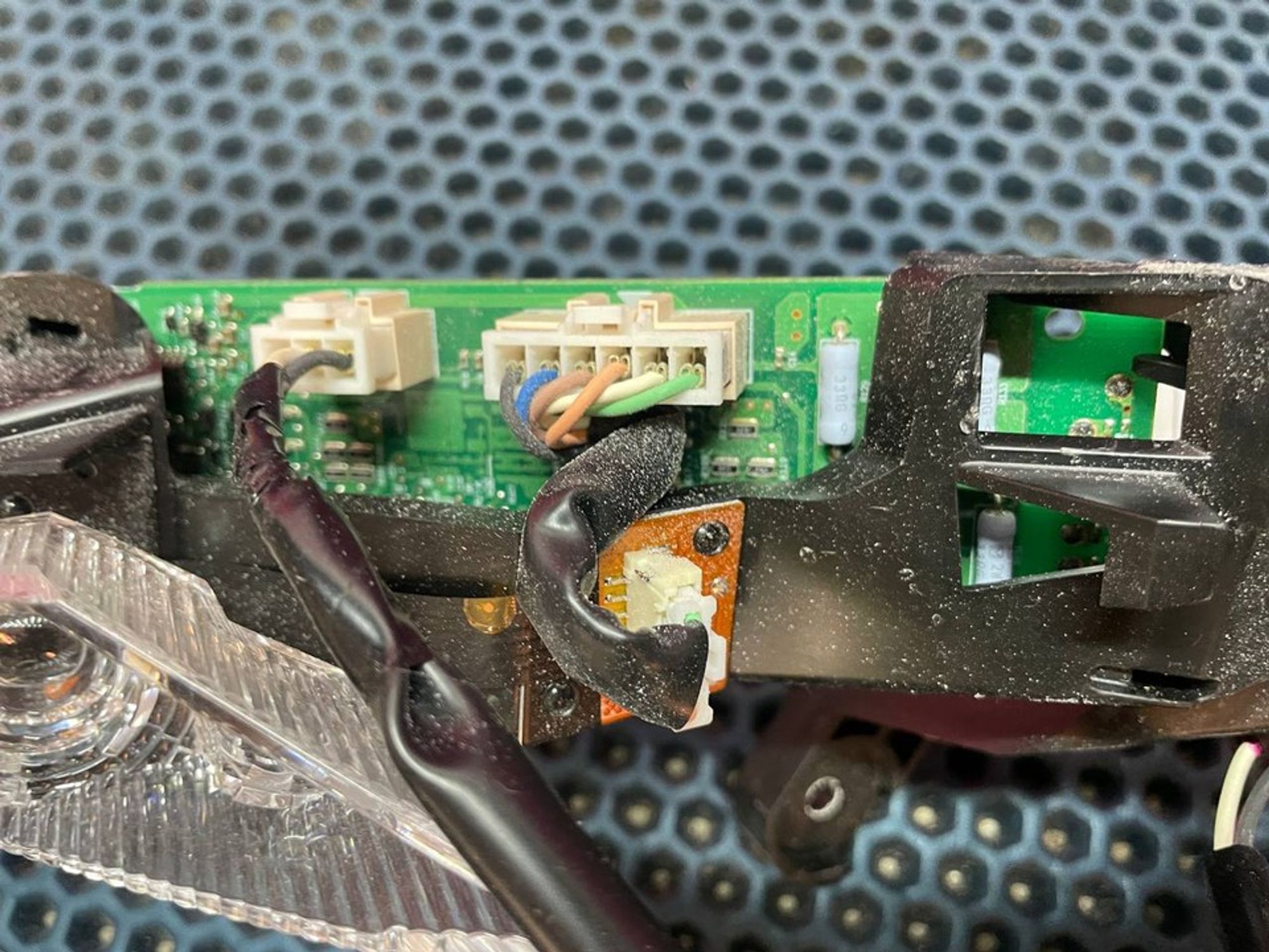 8118533G40 Фара левая L Донор Toyota Camry XV50, 800 рублей, Нижний Новгород