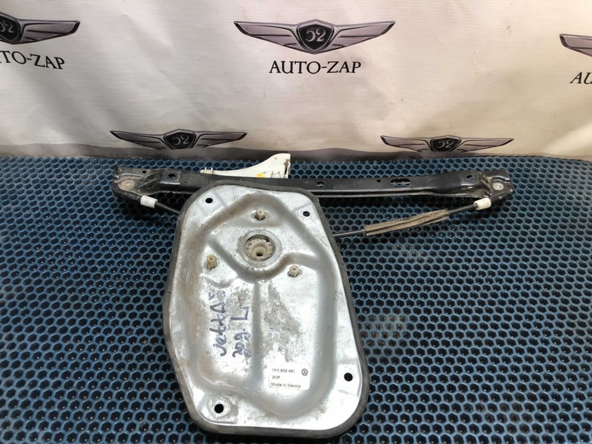 1K5839461 Стеклоподъемник механический задний левый L Volkswagen Jetta V, 700 рублей, Нижний Новгород