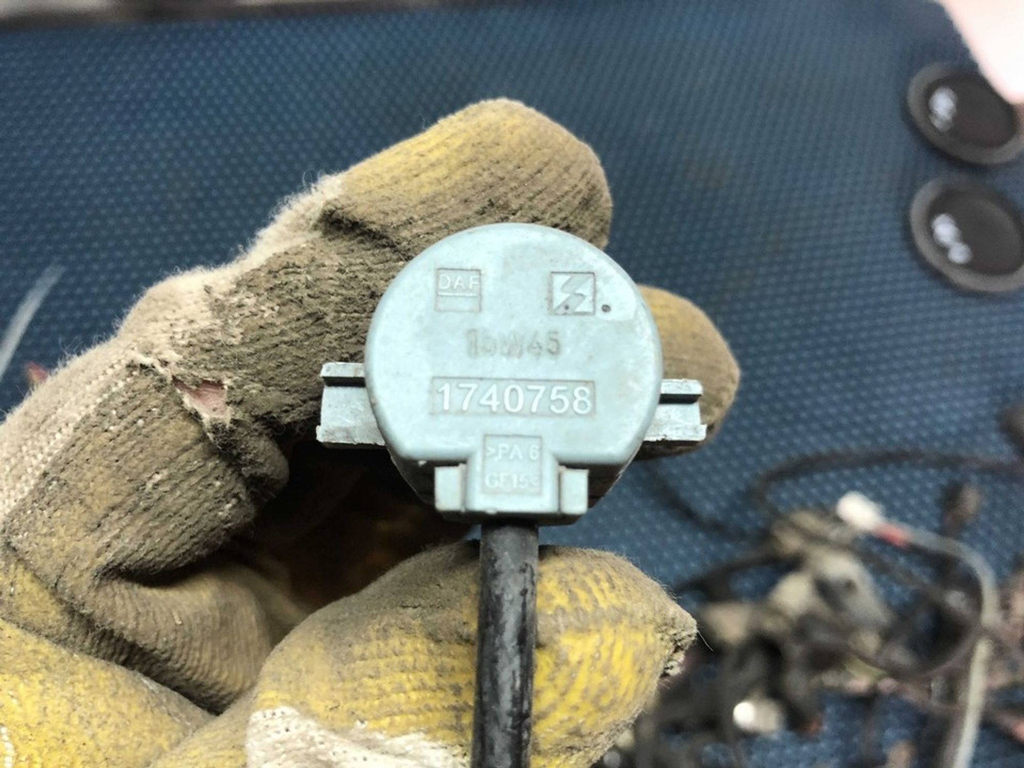 1740758 Датчик уровня охлаждающей жидкости Daf 65, 1000 рублей, Нижний Новгород