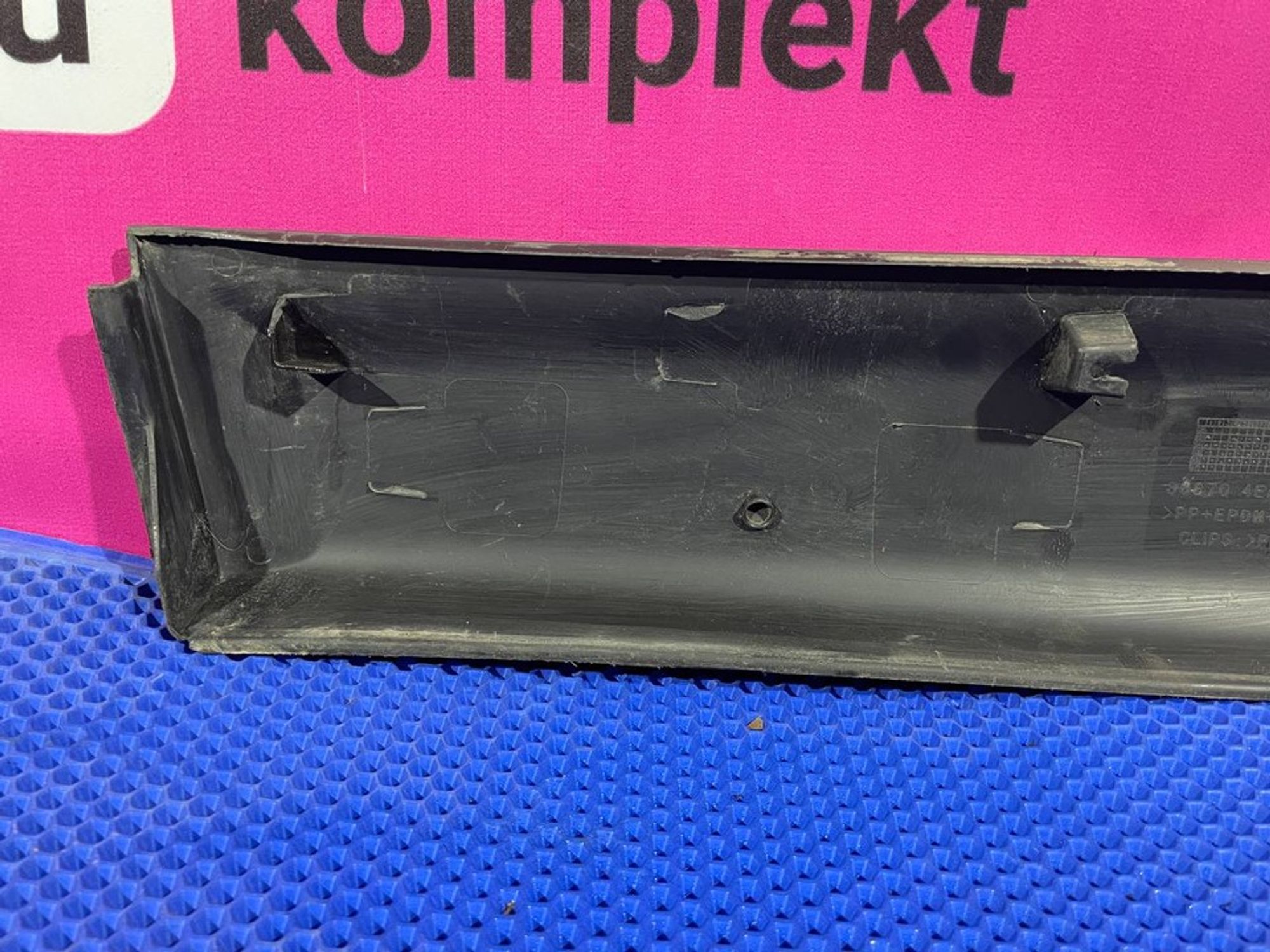 808704EA0A Накладка двери передней правой R Nissan Qashqai J11, 500 рублей, Нижний Новгород