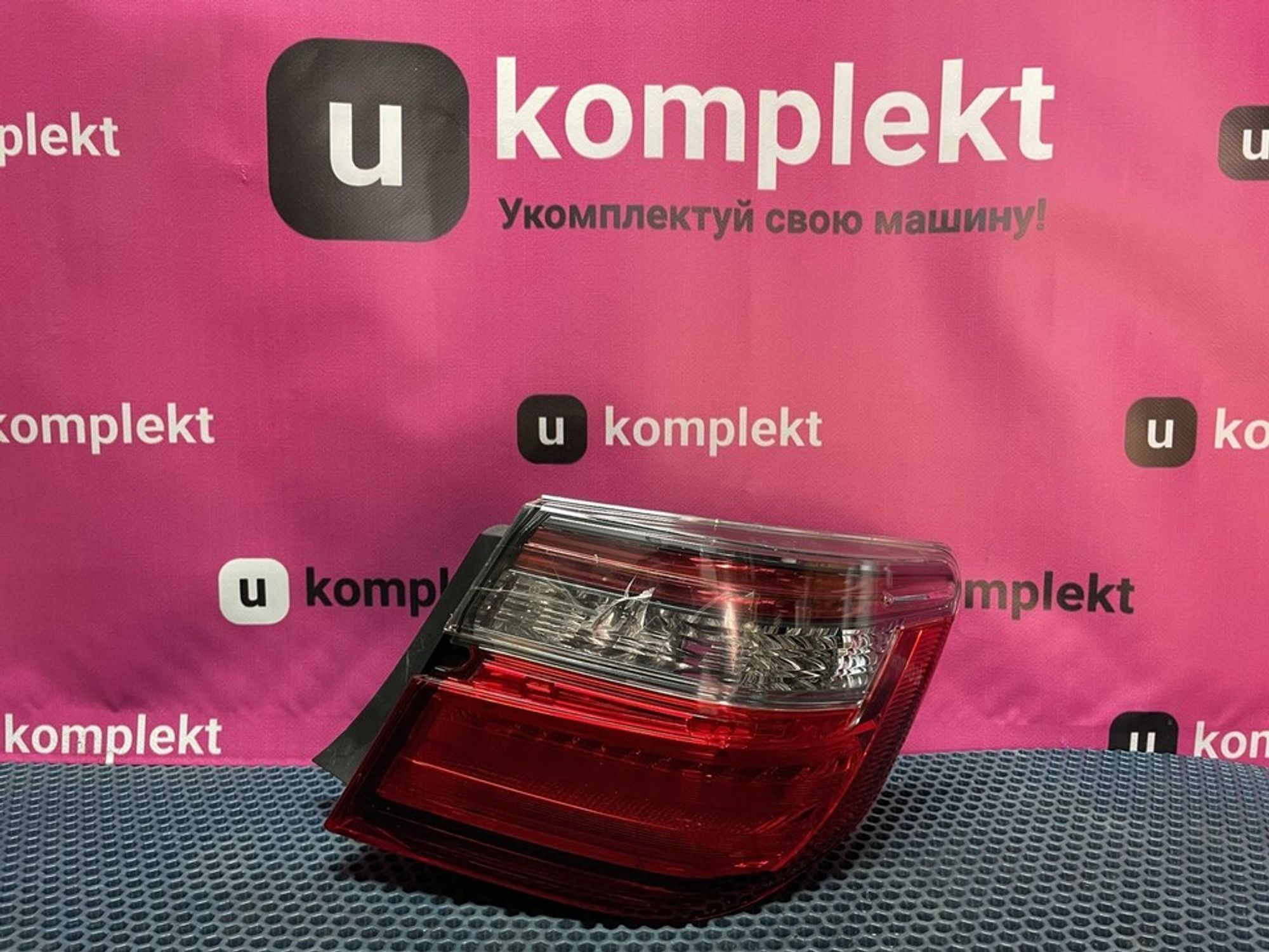 8155133610 Фонарь задний правый наружный R Toyota Camry XV50, 2000 рублей, Нижний Новгород