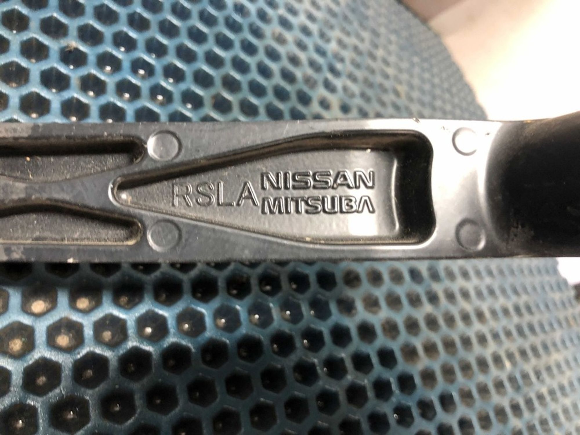 288866MA0A Поводок стеклоочистителя правый R Nissan Qashqai J11, 1700 рублей, Нижний Новгород