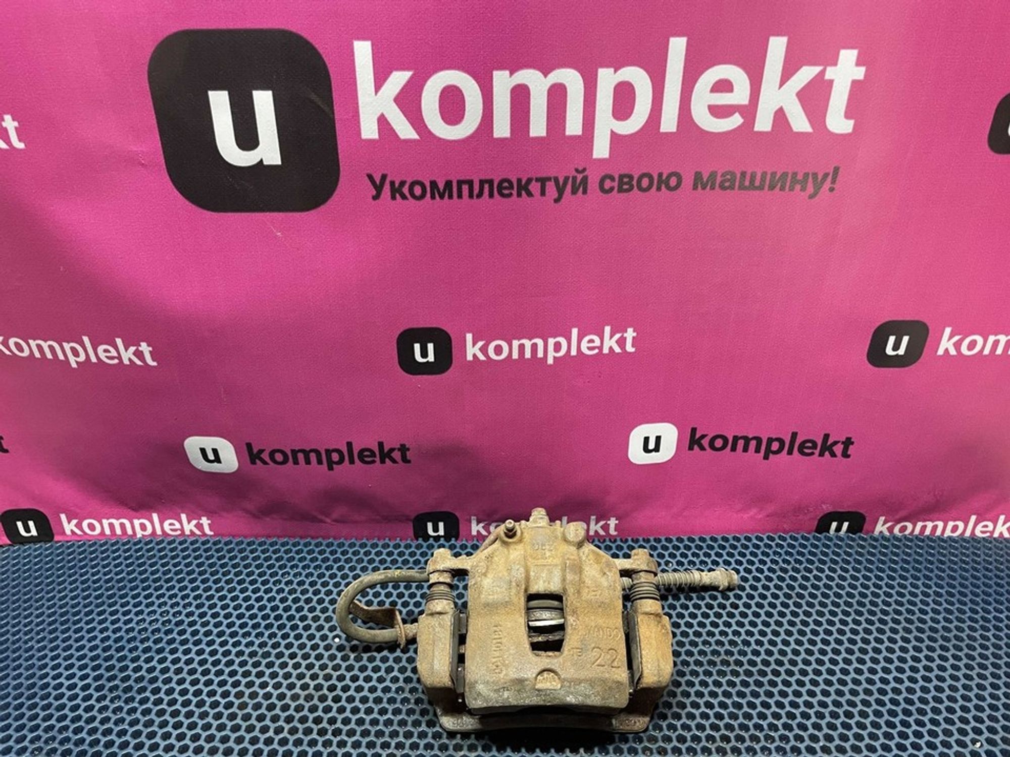 581304L000 Суппорт передний правый R Hyundai Solaris I, 1500 рублей, Нижний Новгород