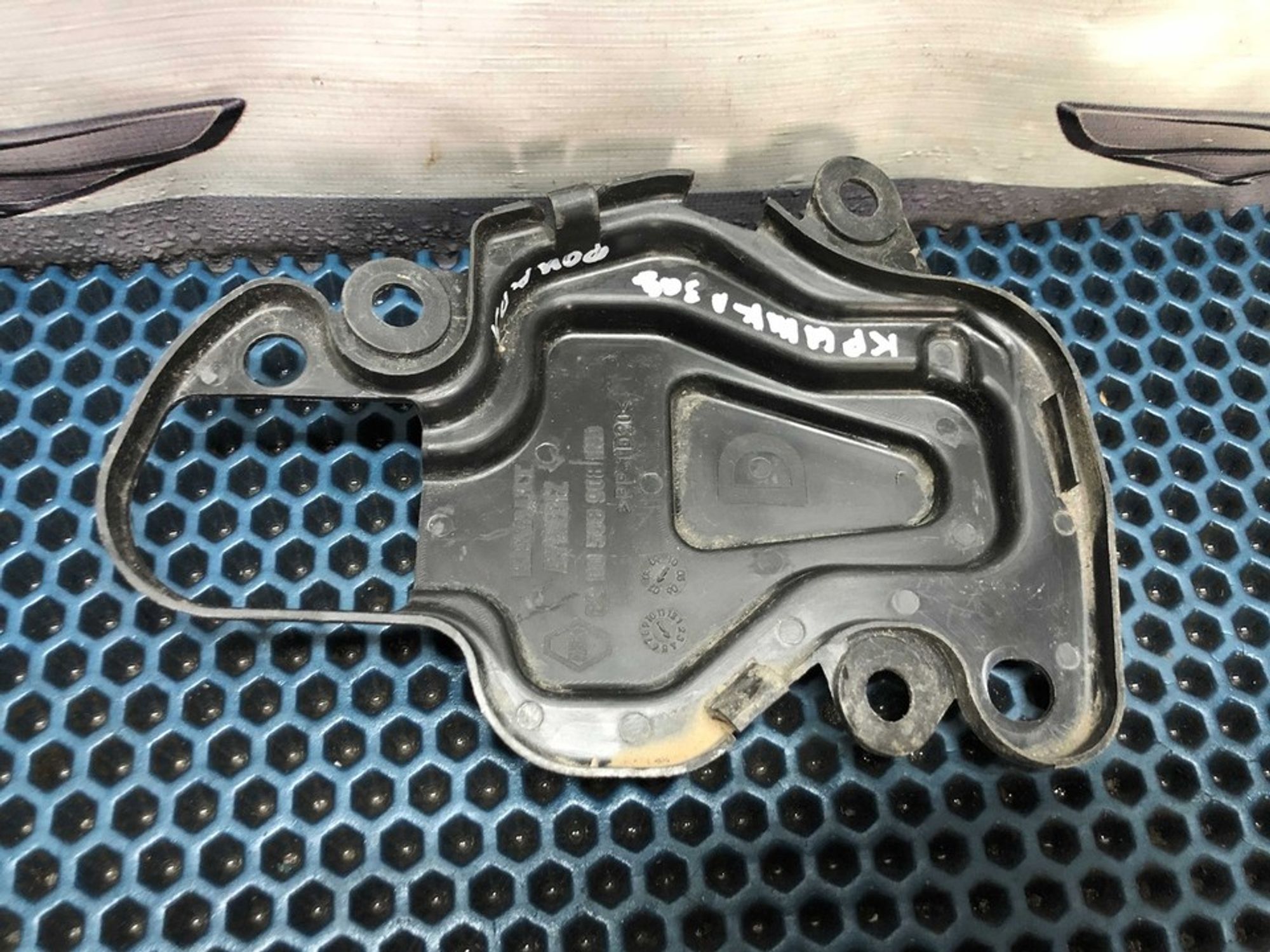 8200598908 Крышка внутреннего фонаря правого R Renault Megane II, 500 рублей, Нижний Новгород