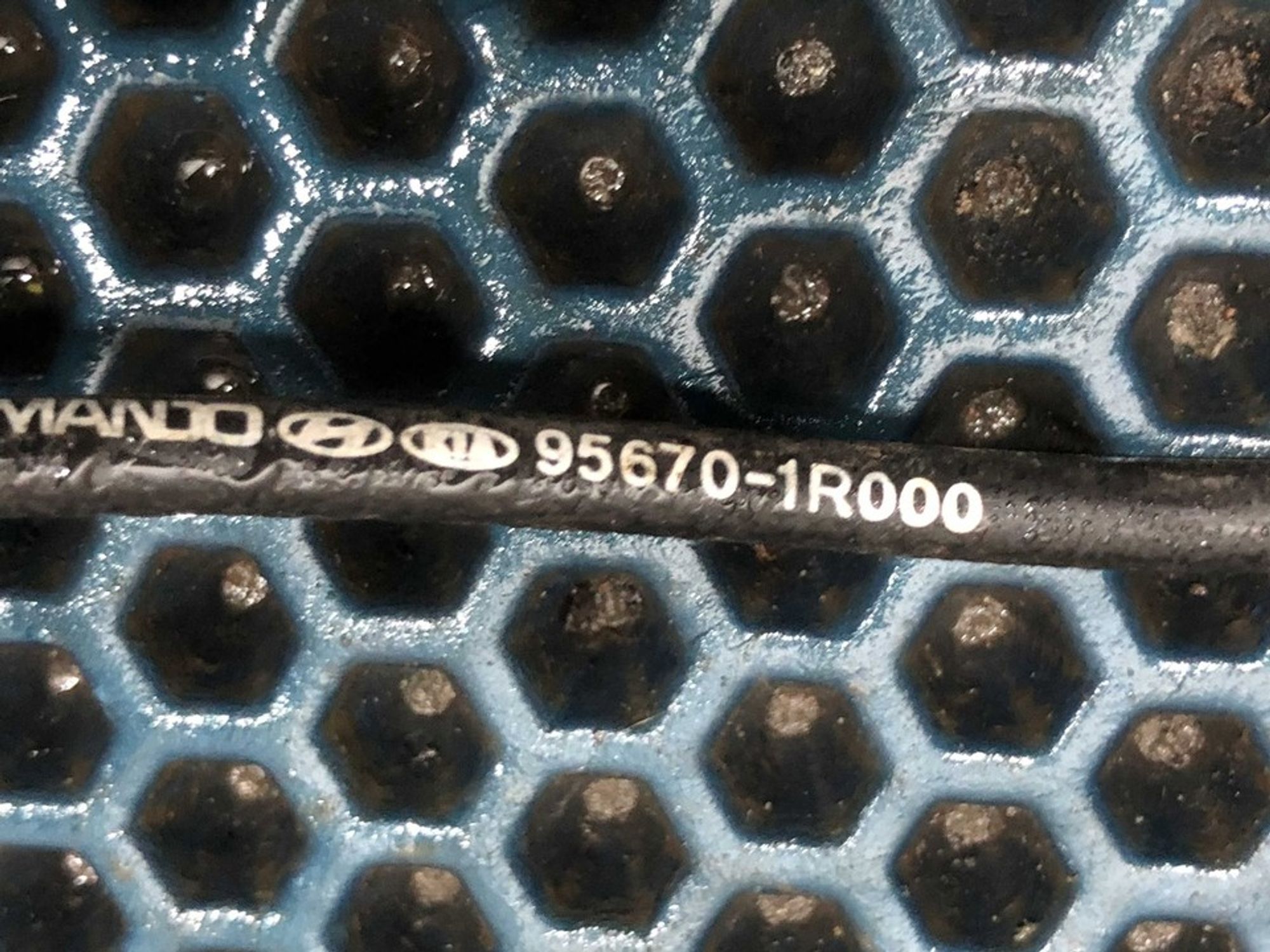 956701R000 Датчик ABS передний левый L Hyundai Solaris I, 800 рублей, Нижний Новгород