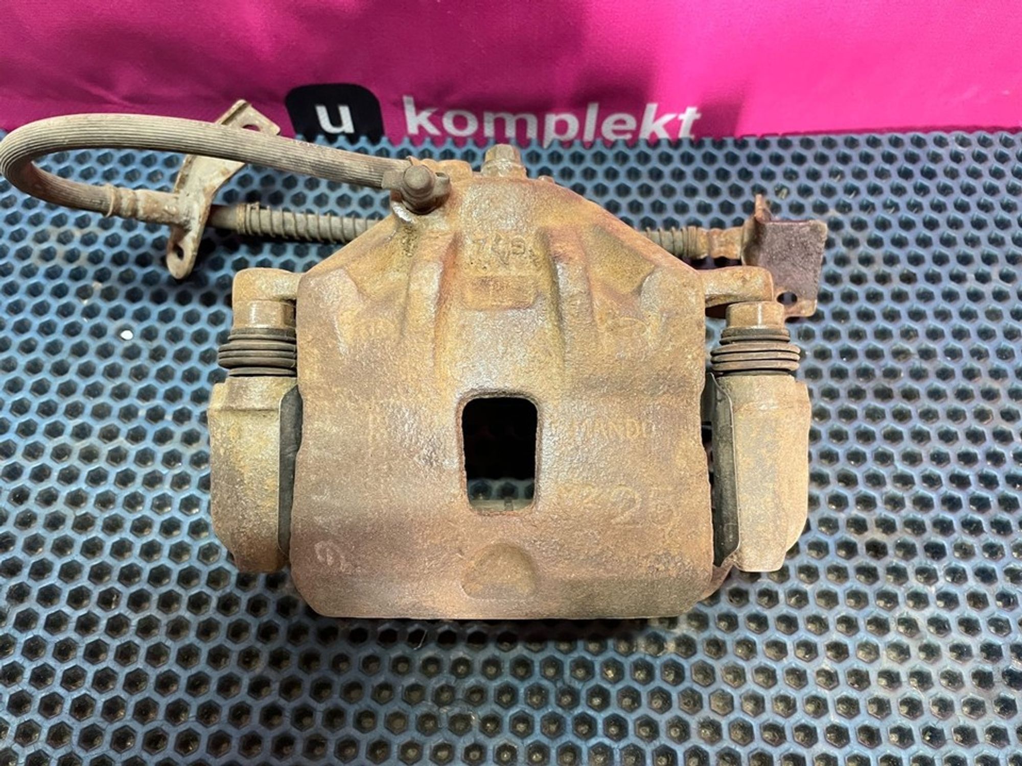 581102H300 Суппорт передний левый L Hyundai Avante III, 1500 рублей, Нижний Новгород