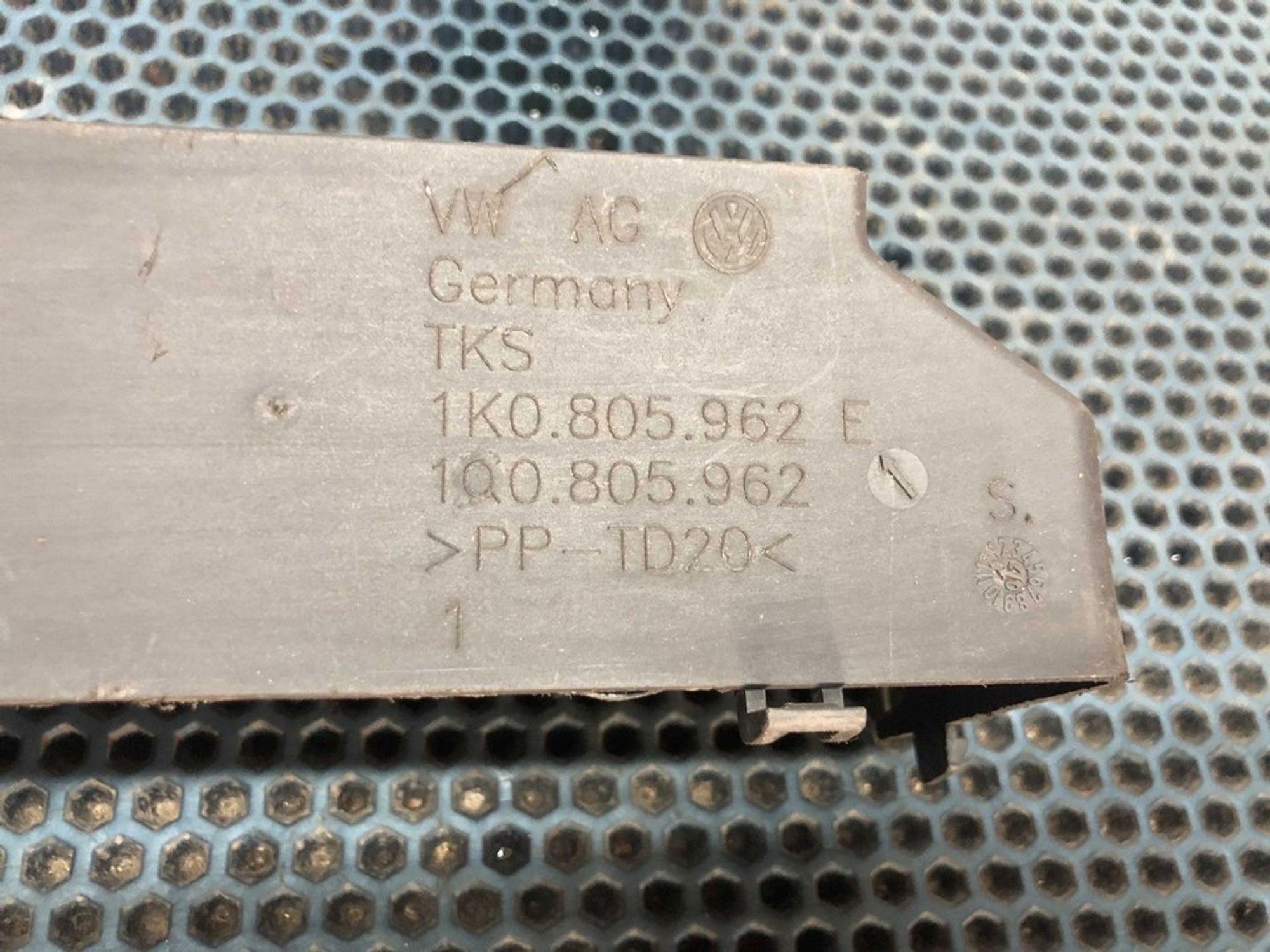 1K0805962E Воздухозаборник Audi A3 8P, 900 рублей, Нижний Новгород