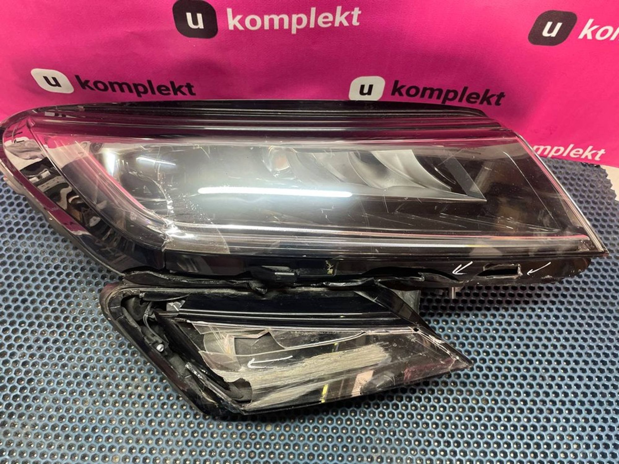 566941016H Фара правая R Skoda Kodiaq, 4300 рублей, Нижний Новгород