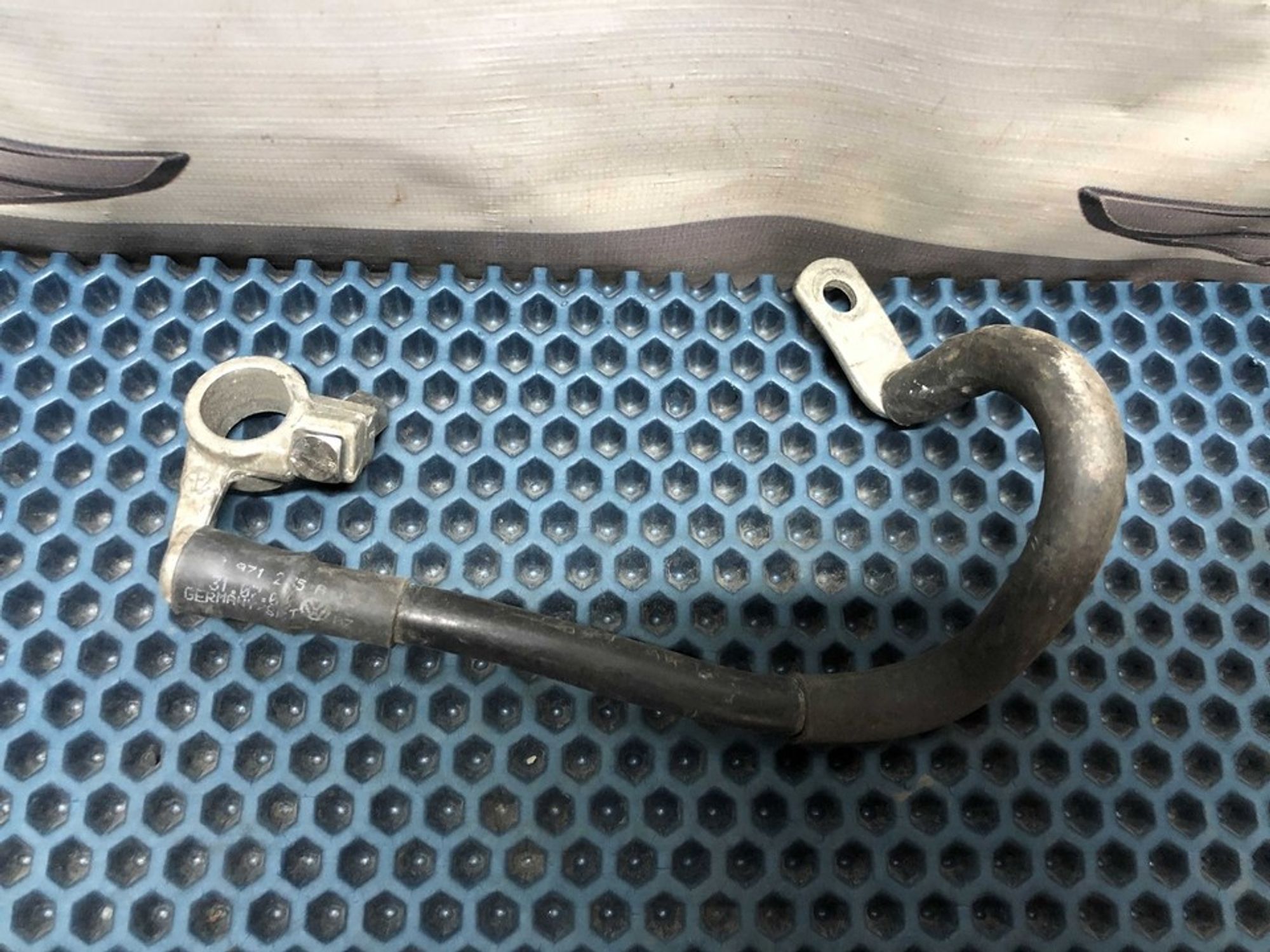 1K0971235A Клемма АКБ Skoda Octavia II, 500 рублей, Нижний Новгород