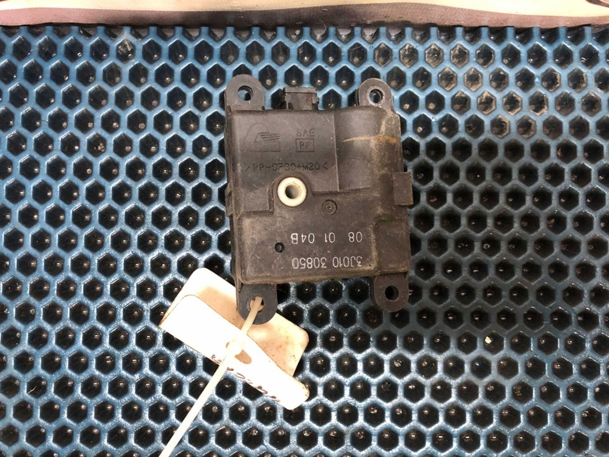 3J01030850 Моторчик привода заслонки отопителя Nissan Qashqai J10, 700 рублей, Нижний Новгород