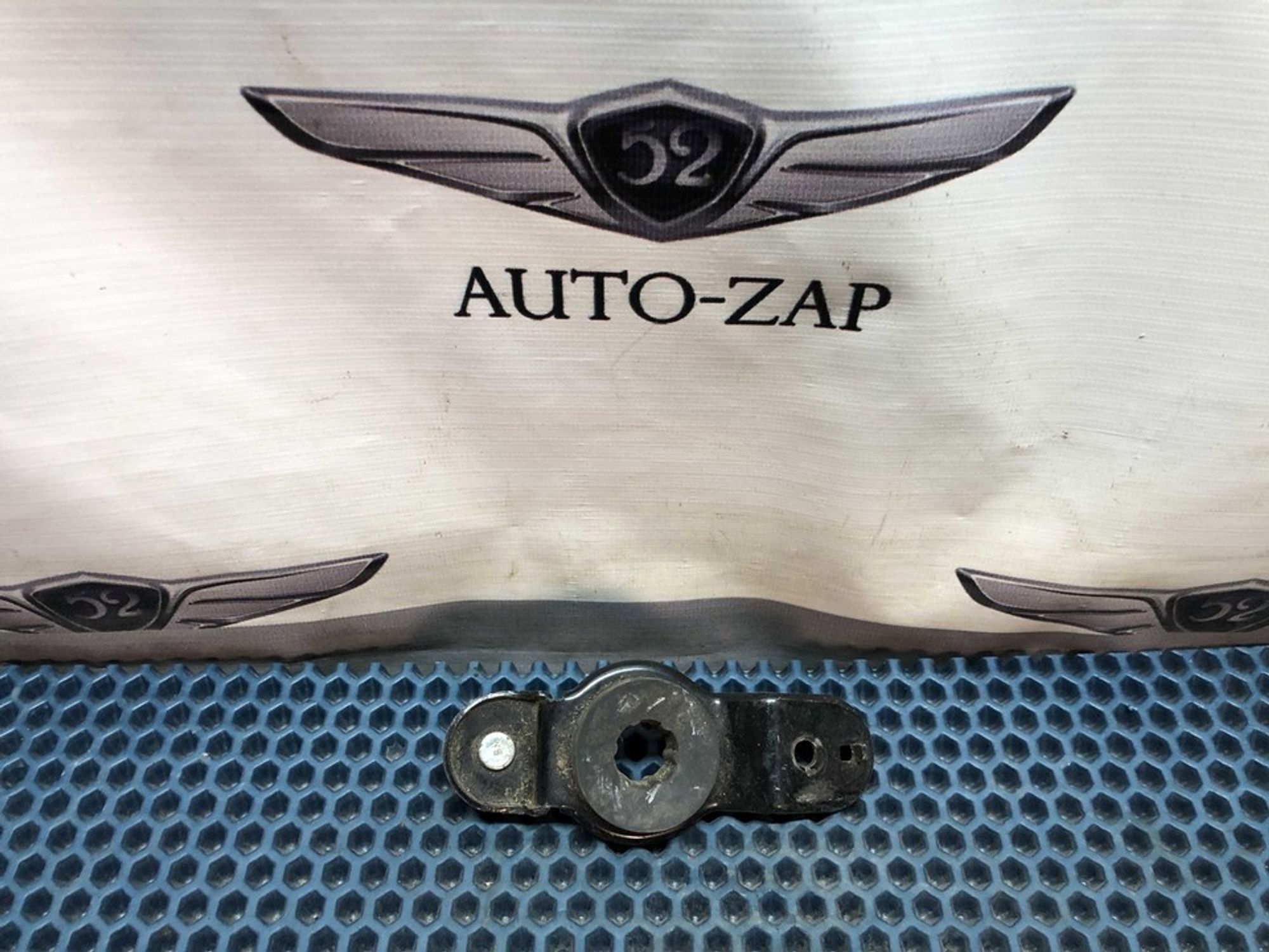 0K2A115240D Кронштейн радиатора правый R Kia Spectra I, 500 рублей, Нижний Новгород