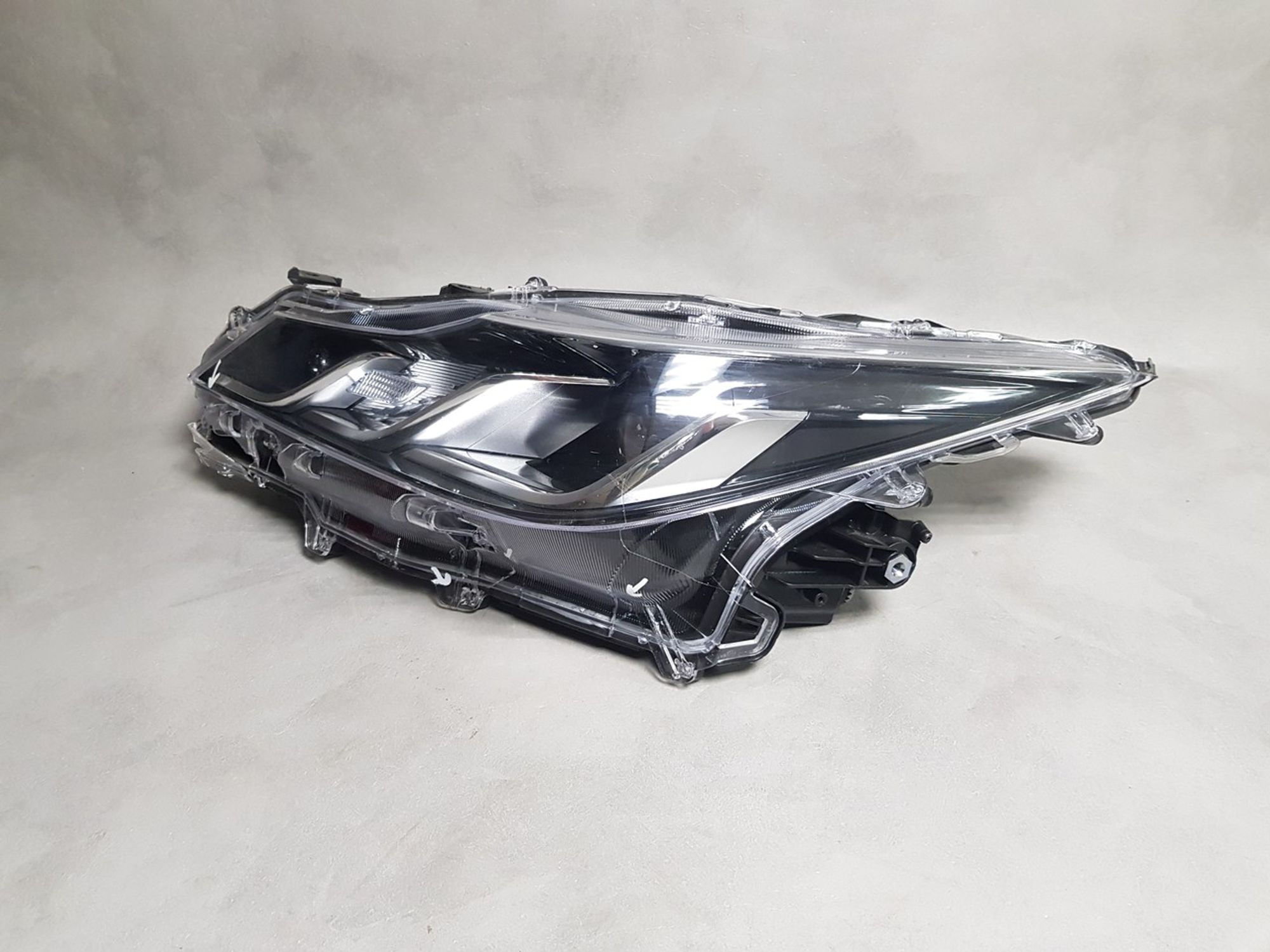 8115002T31 Фара левая L Toyota Corolla E160/E170, 7900 рублей, Нижний Новгород