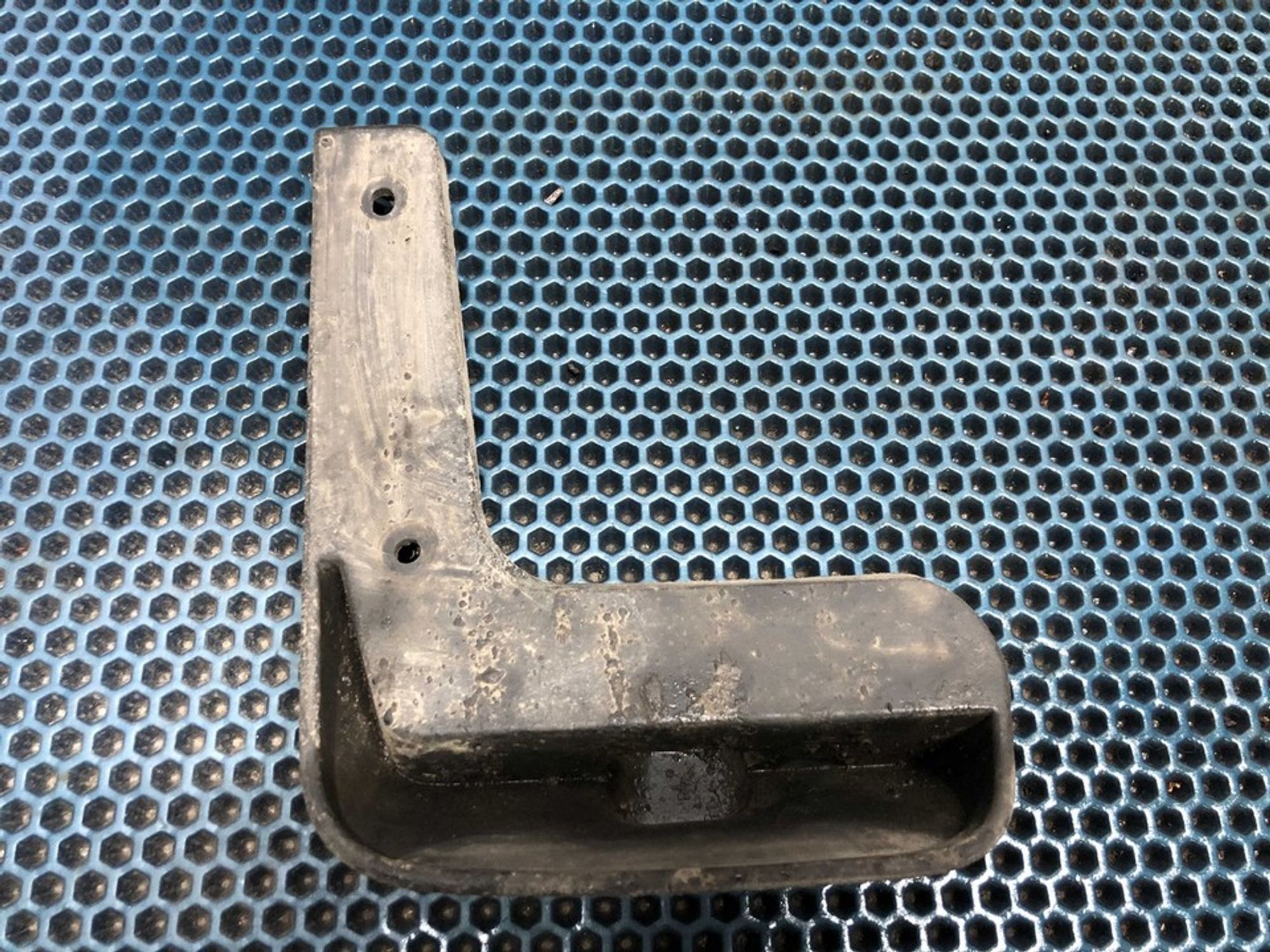 868424L500 Брызговик задний правый R Hyundai Solaris I, 500 рублей, Нижний Новгород