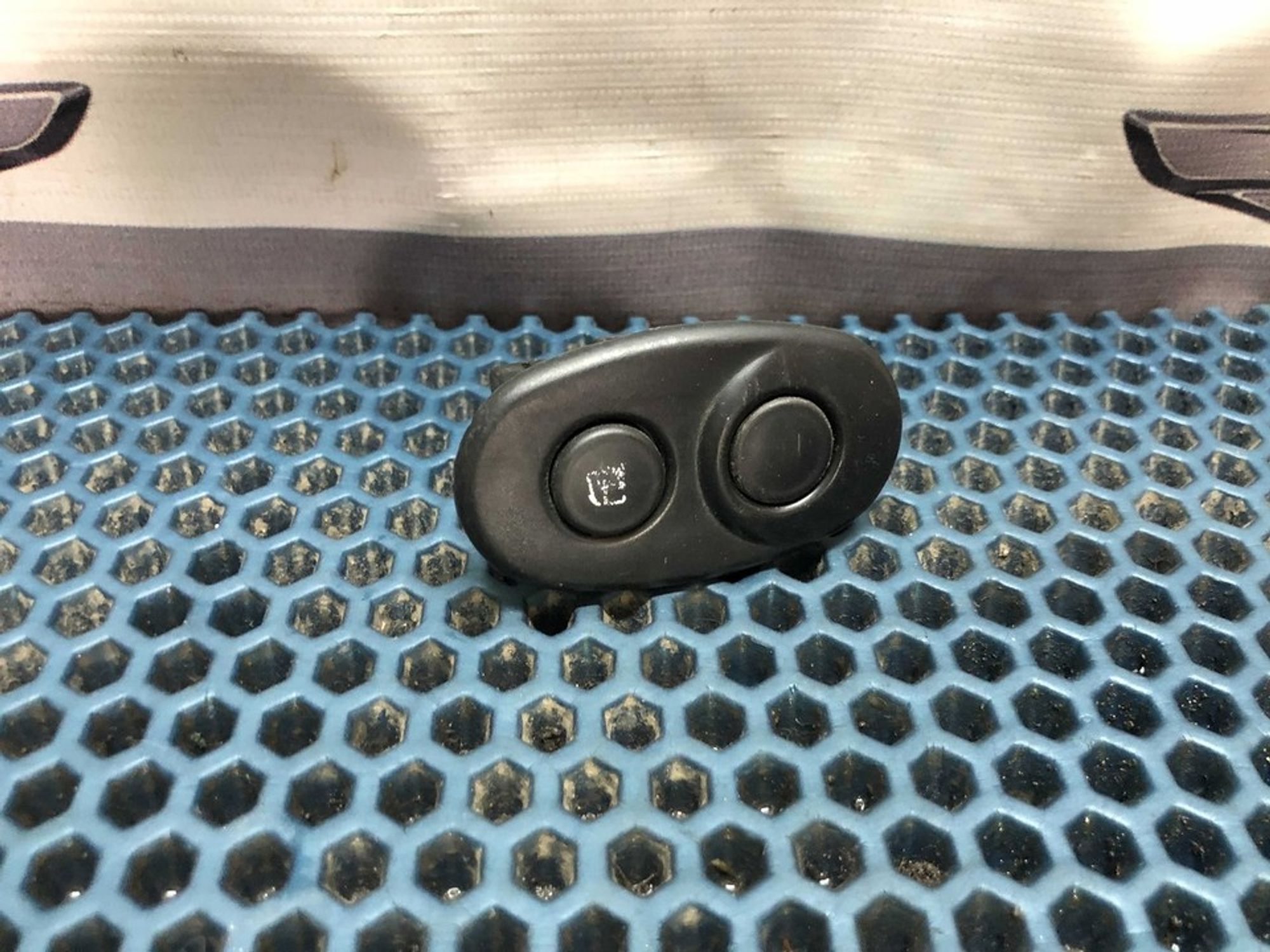 96176547 Кнопка открывания багажника Daewoo Nexia I, 300 рублей, Нижний Новгород