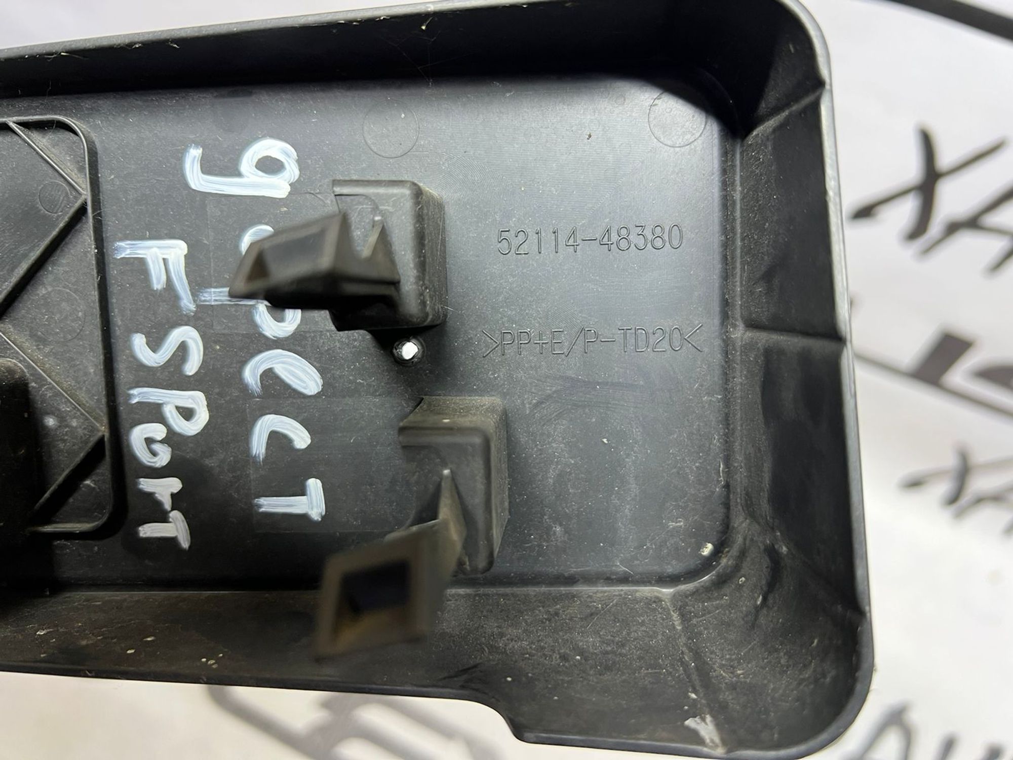https://ycs.partsauto.market/partsauto-images/thmbs/046c9be1e465b38fa212839a5388ad7b/parts/3043102d-d741-5751-9e95-8f6fcae813fc_7647e49c-0ae5-4e94-b336-0e8dd0b643da.jpg