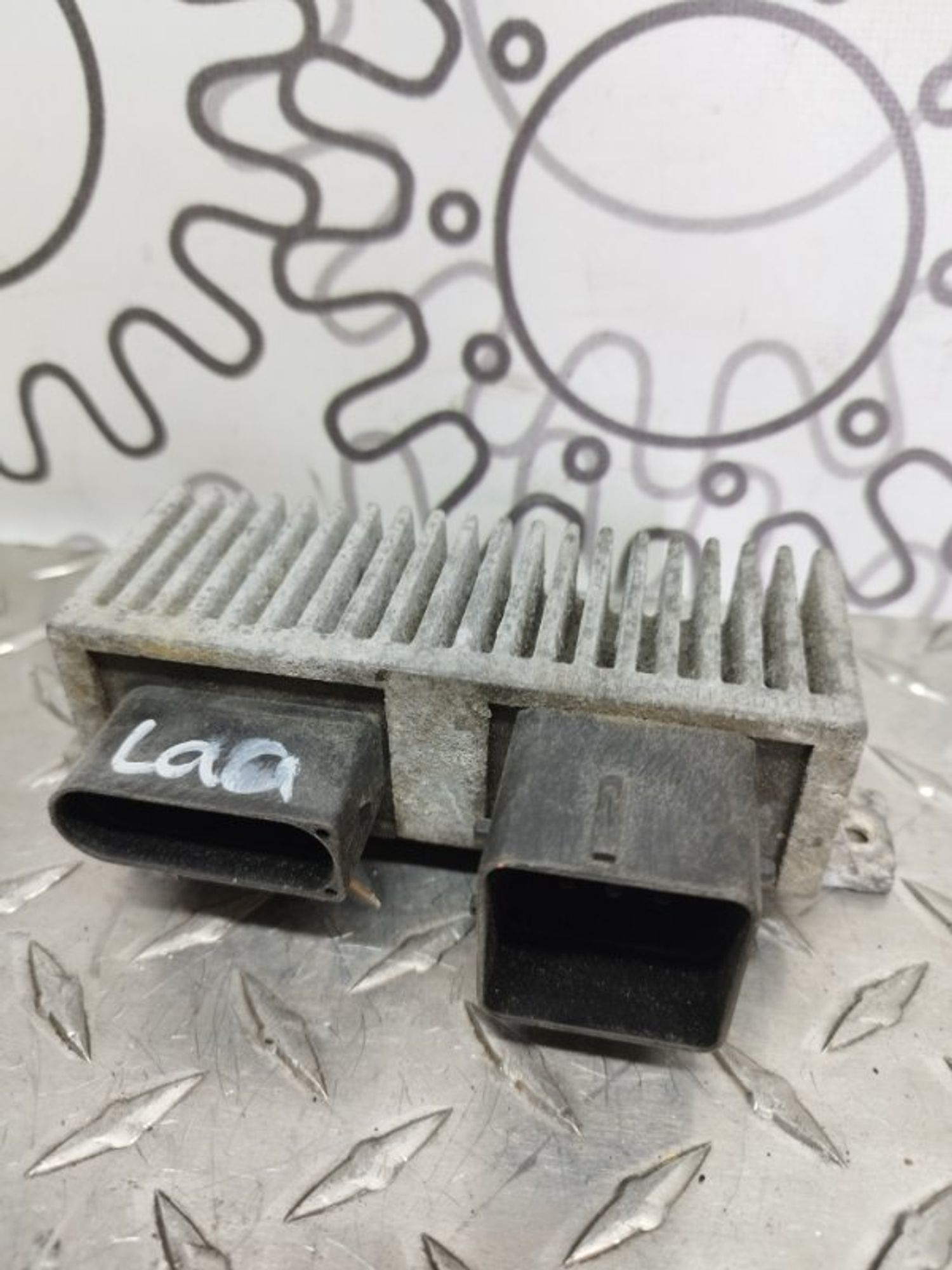 https://ycs.partsauto.market/partsauto-images/thmbs/09666ac43eaebd93bcda7818c490e81d/106b04cc3a8c2a3c06456c0f78a70154/904f9740e0abbbd47006cbd8a1ab0303.jpg