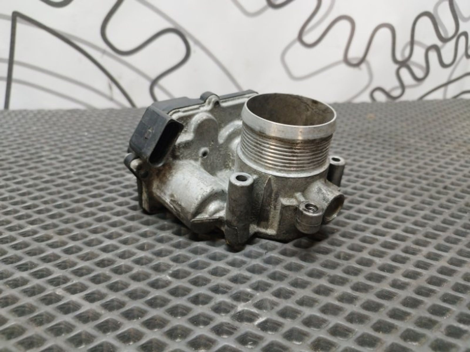 https://ycs.partsauto.market/partsauto-images/thmbs/09666ac43eaebd93bcda7818c490e81d/27a9b00d52826b162fb9107ac80855bb/4174396485e0ac88dfaebce126edc7ff.jpg