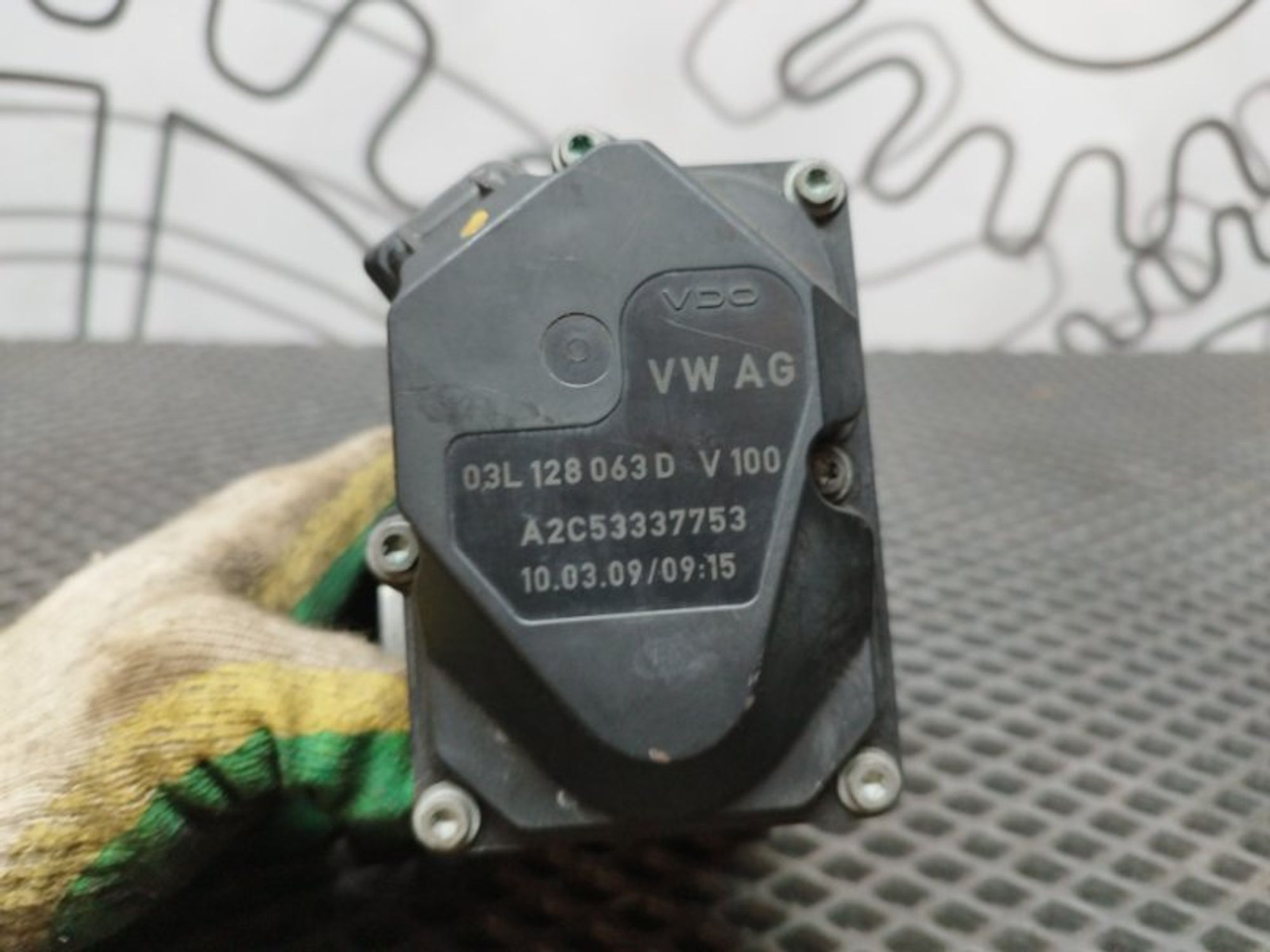 https://ycs.partsauto.market/partsauto-images/thmbs/09666ac43eaebd93bcda7818c490e81d/27a9b00d52826b162fb9107ac80855bb/572121c1098b2619a99fe24792a4d9b8.jpg