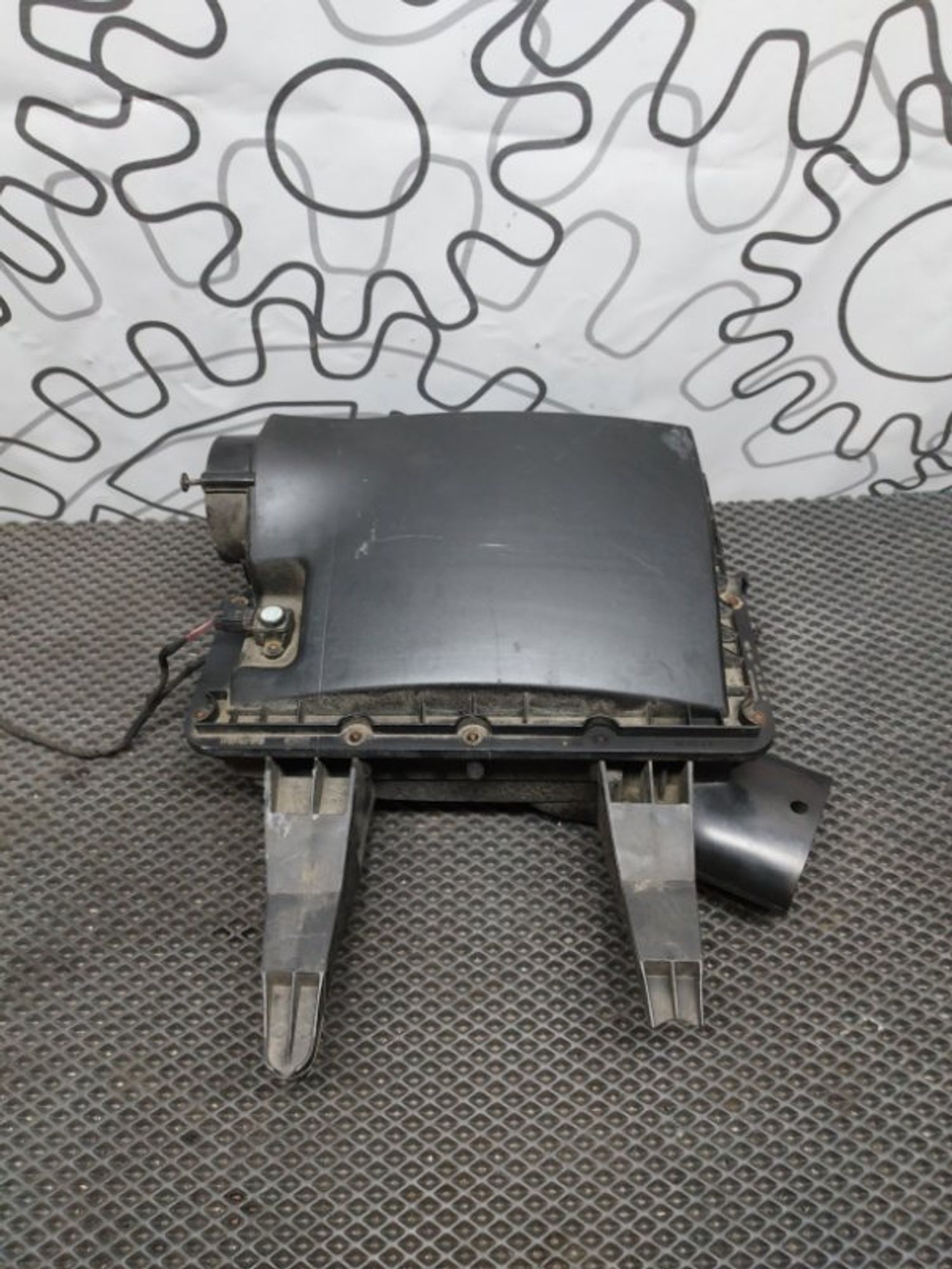 https://ycs.partsauto.market/partsauto-images/thmbs/09666ac43eaebd93bcda7818c490e81d/35cbee576c64fd7c5351496875a75821/b76ef6bae1e3bce43438c1c8b153344a.jpg