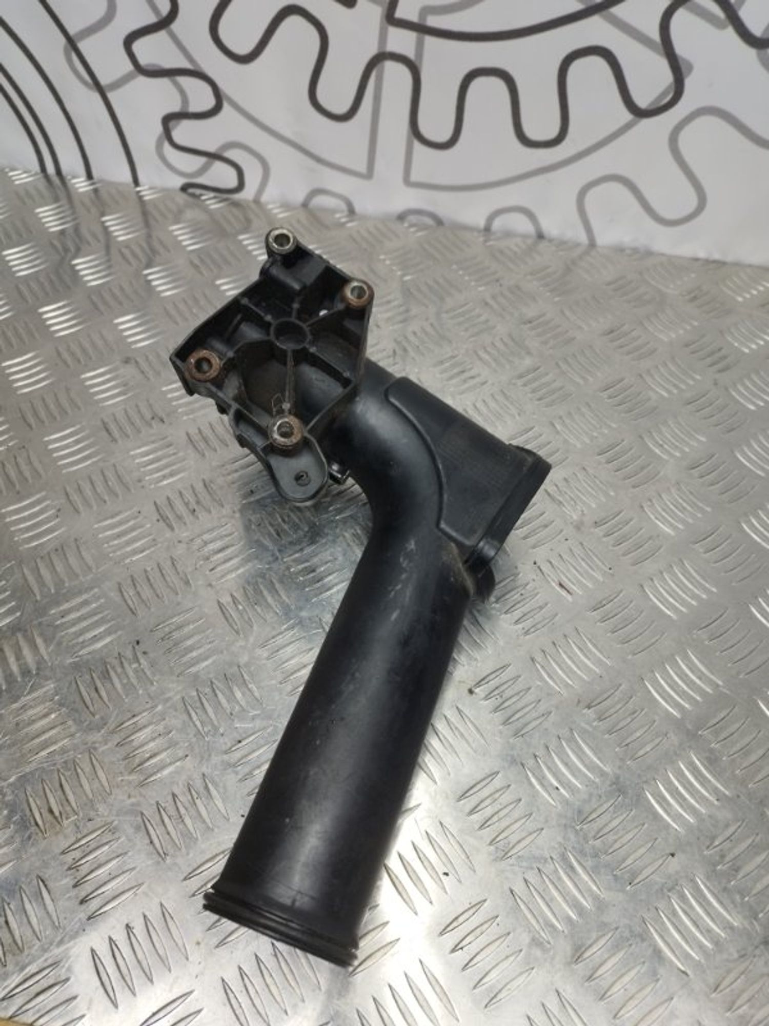 https://ycs.partsauto.market/partsauto-images/thmbs/09666ac43eaebd93bcda7818c490e81d/6751ad70408d5cfce7ef4d618a9defe1/50e9c428eac0e0813ec68d3c48dcc2a9.jpg