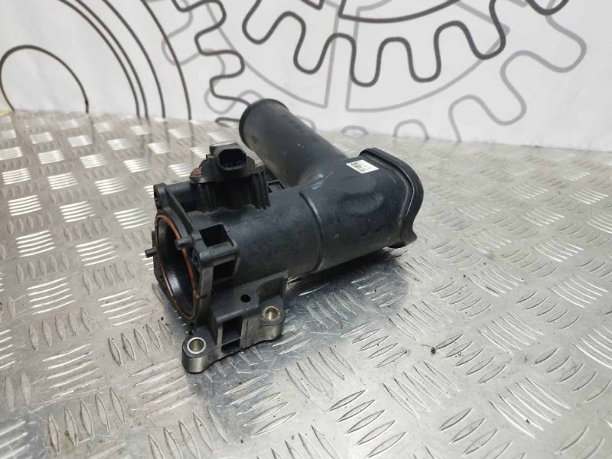 https://ycs.partsauto.market/partsauto-images/thmbs/09666ac43eaebd93bcda7818c490e81d/6751ad70408d5cfce7ef4d618a9defe1/b7f02bef979319f0947de28a4d236af5.jpg