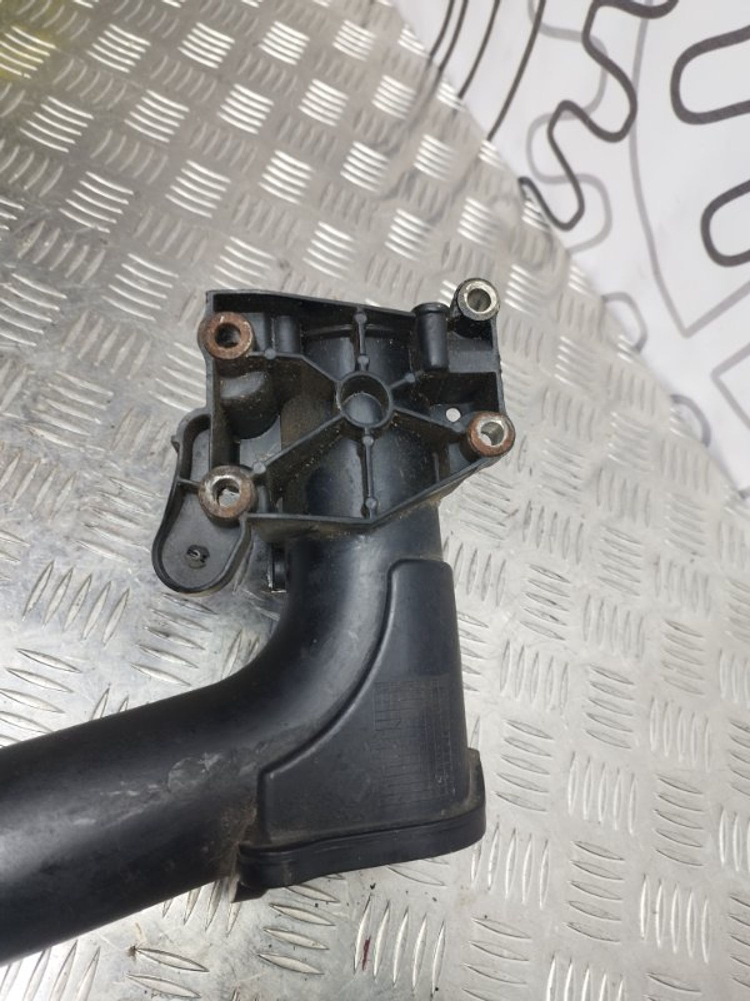 https://ycs.partsauto.market/partsauto-images/thmbs/09666ac43eaebd93bcda7818c490e81d/6751ad70408d5cfce7ef4d618a9defe1/d6d28366cc90981ad5c1ade725fbeddc.jpg