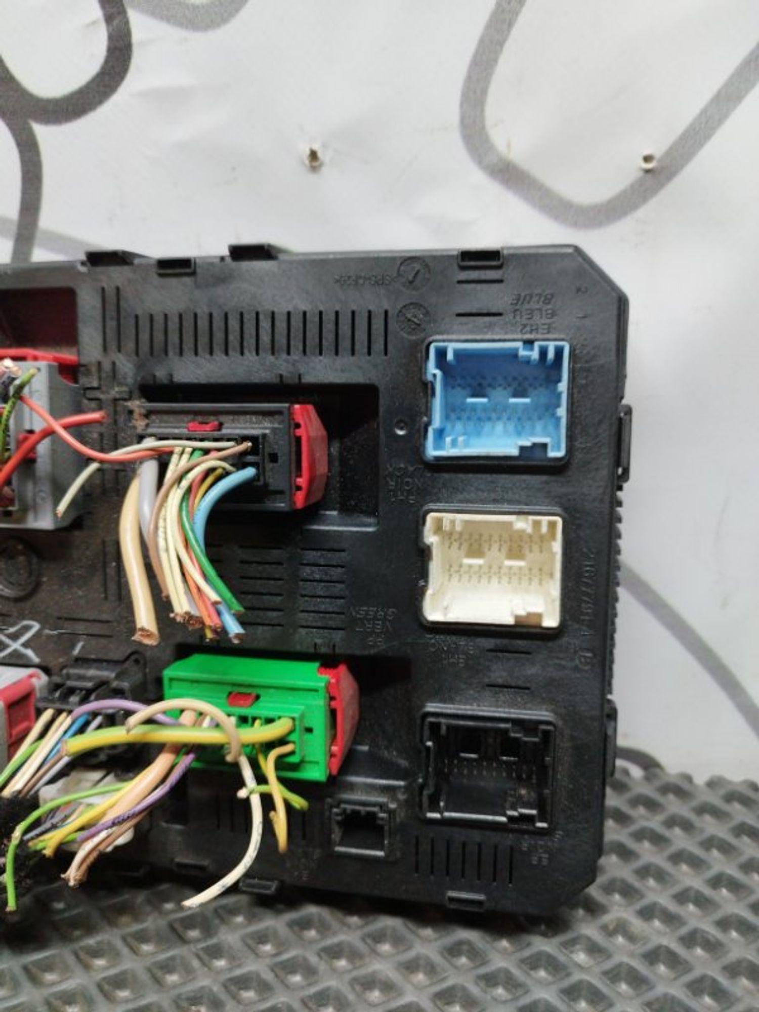 https://ycs.partsauto.market/partsauto-images/thmbs/09666ac43eaebd93bcda7818c490e81d/686178a1a7c3831e1d27382c90e4dbac/0ced4d60e78ba67fa0f912bb14661944.jpg
