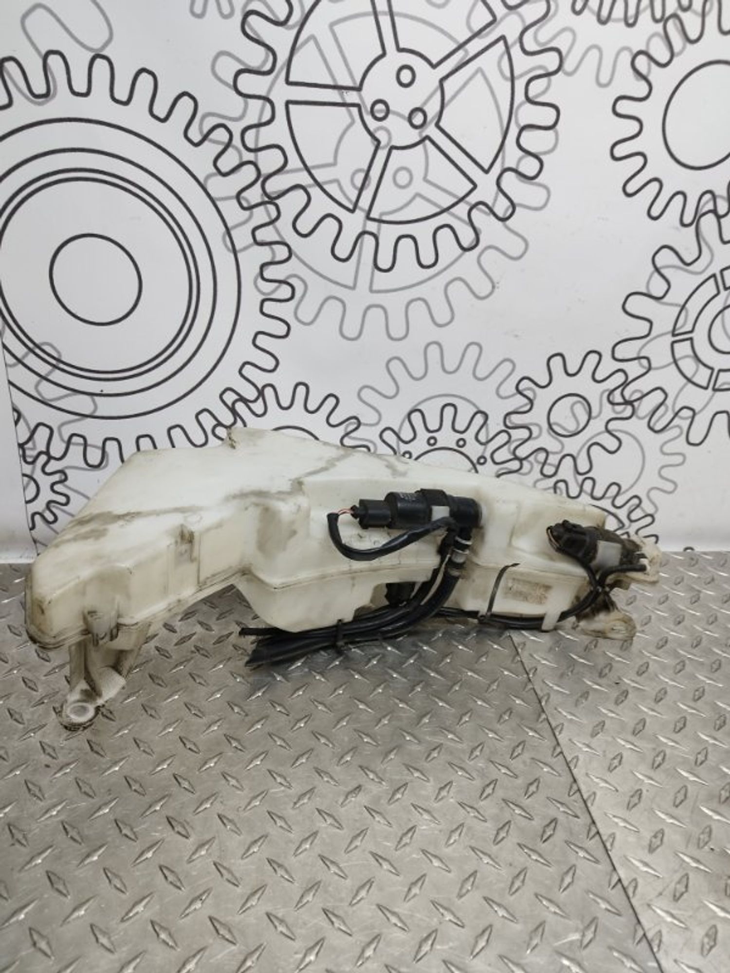 https://ycs.partsauto.market/partsauto-images/thmbs/09666ac43eaebd93bcda7818c490e81d/6961128b2a9d381458240e3017a86d40/341d9f40bdec0d9aecd1748d756f5557.jpg
