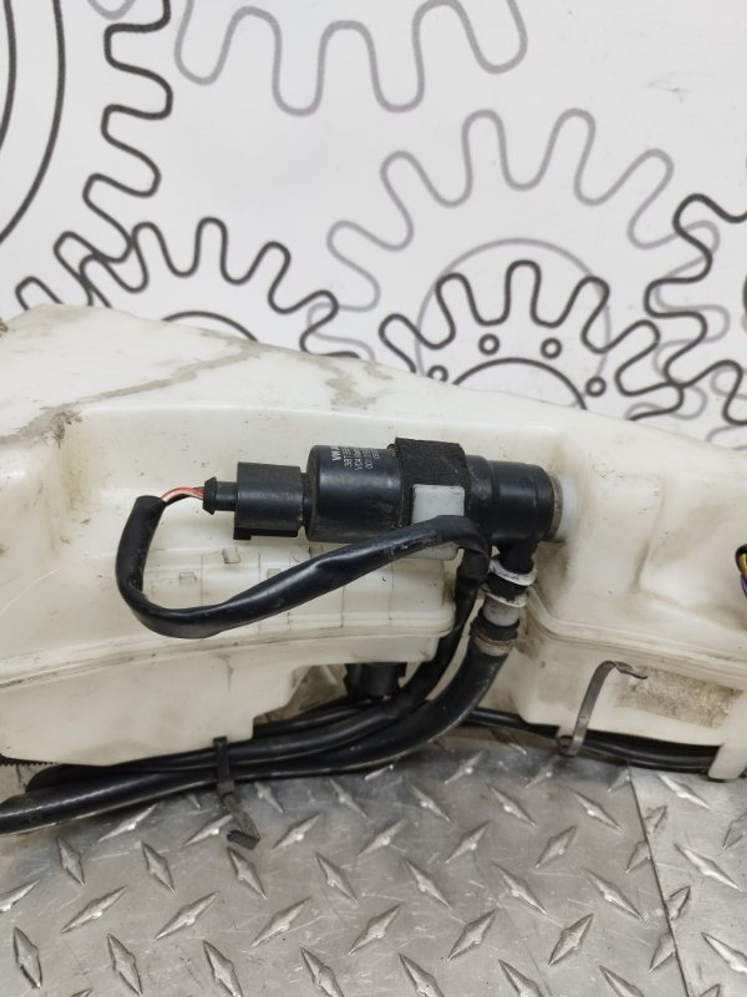 https://ycs.partsauto.market/partsauto-images/thmbs/09666ac43eaebd93bcda7818c490e81d/6961128b2a9d381458240e3017a86d40/daf0edc67b12c7f4946c268054520a64.jpg