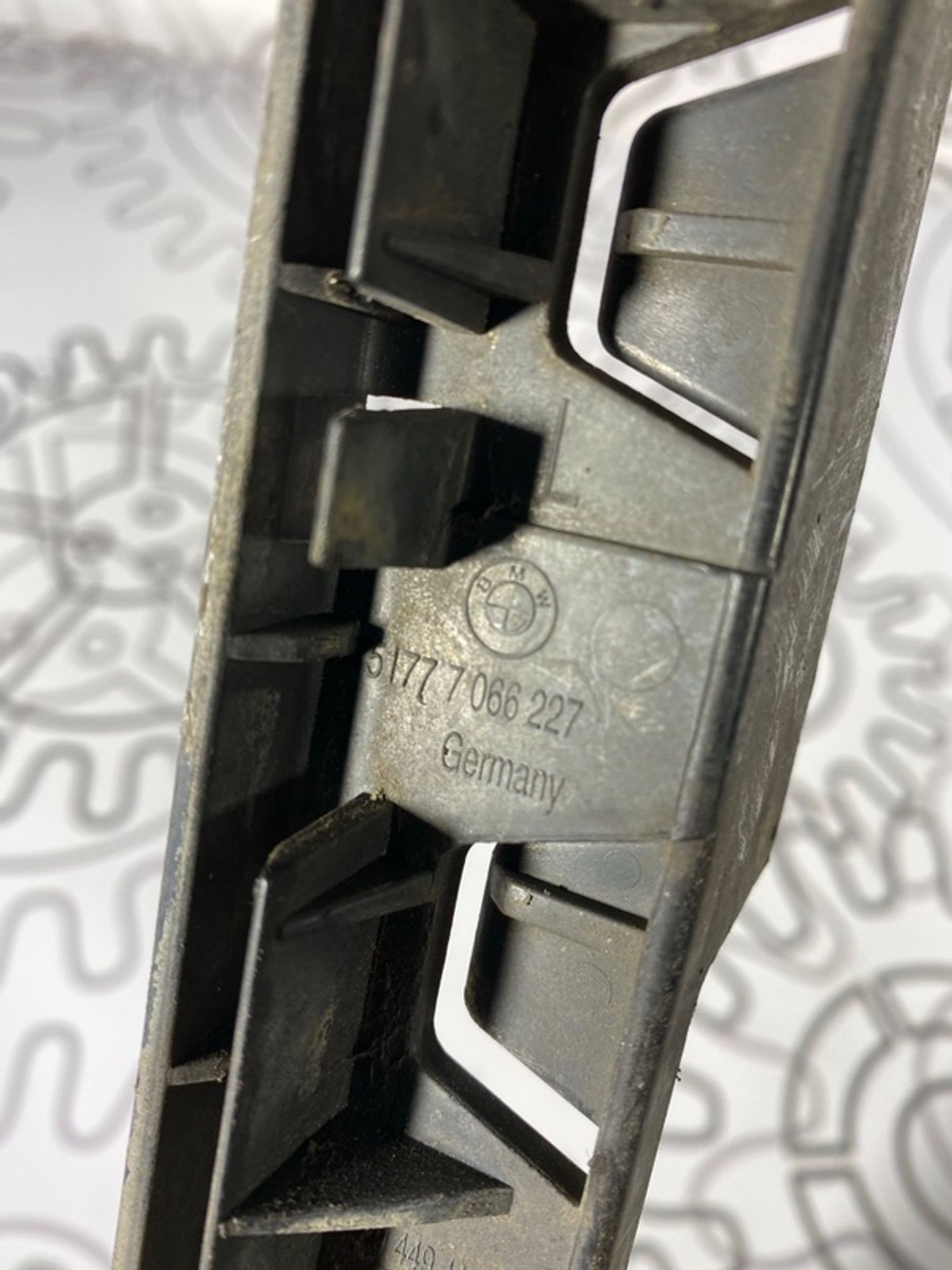 https://ycs.partsauto.market/partsauto-images/thmbs/09666ac43eaebd93bcda7818c490e81d/b08abfcb4b3fcb119fda0ba8e97fe678/e1e2a011fd7ba673a336effe1656ad63.jpg