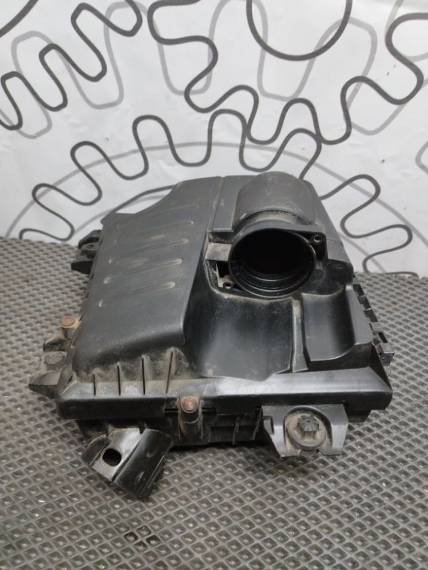 https://ycs.partsauto.market/partsauto-images/thmbs/09666ac43eaebd93bcda7818c490e81d/e586442b9c4c516bbd57276af0820546/4af80318b94ff8c53bc26f4e51109cc2.jpg