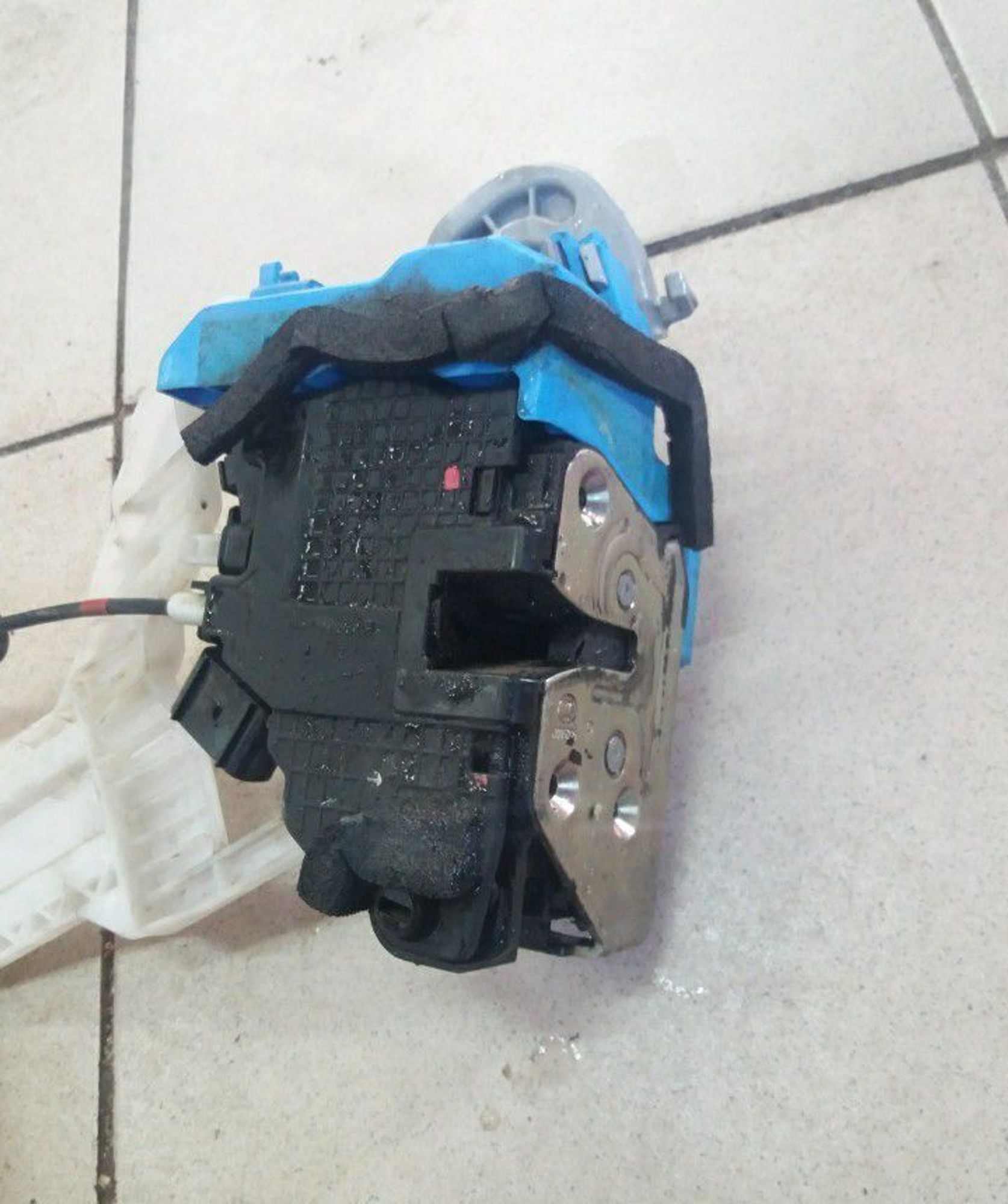 Замок задней правой двери Kia Ceed 2 JD, 2500 рублей, Брянск