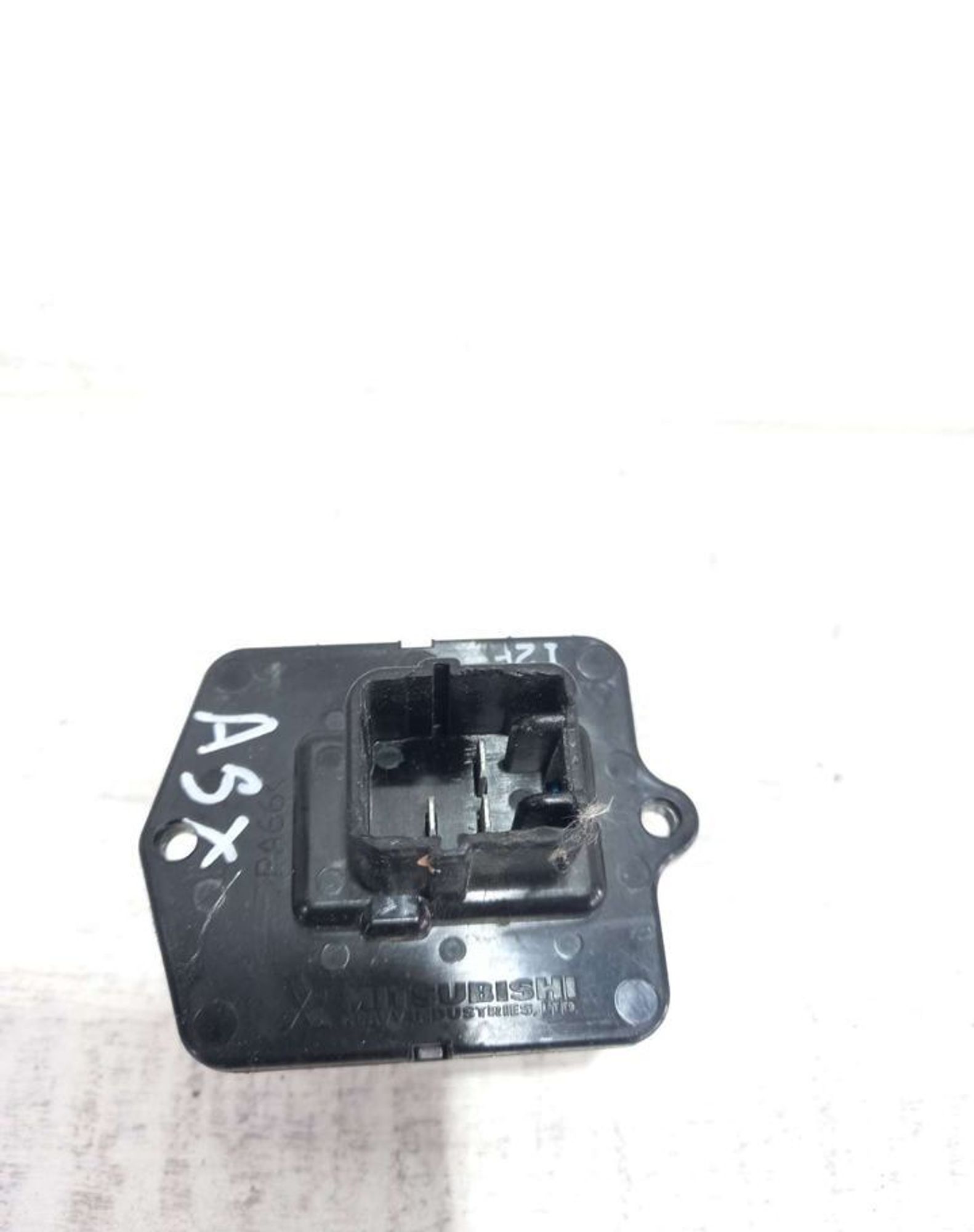 Резистор печки Mitsubishi ASX, 1000 рублей, Брянск