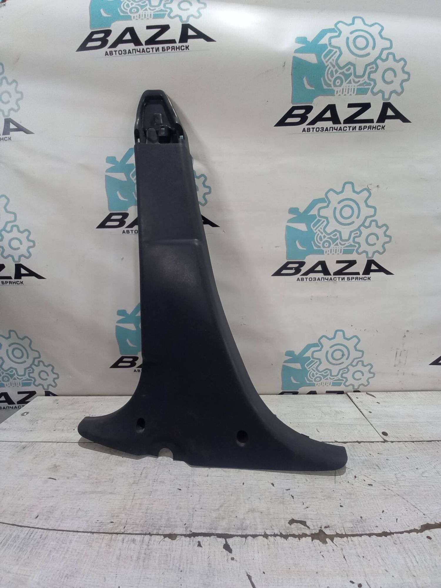 Обшивка средней стойки Renault Duster, 700 рублей, Брянск