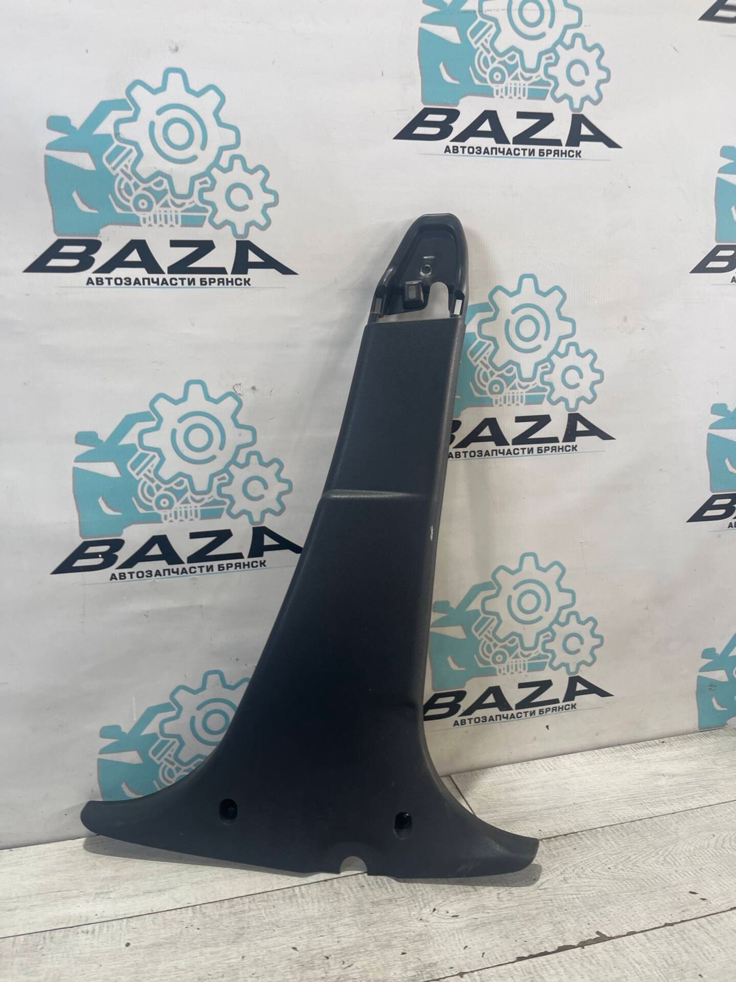 Обшивка средней левой стойки Renault Sandero, 500 рублей, Брянск