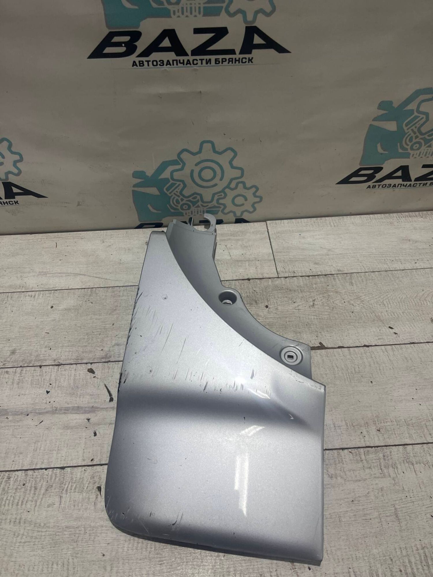 Накладка двери багажника Toyota RAV 4 3, 1500 рублей, Брянск