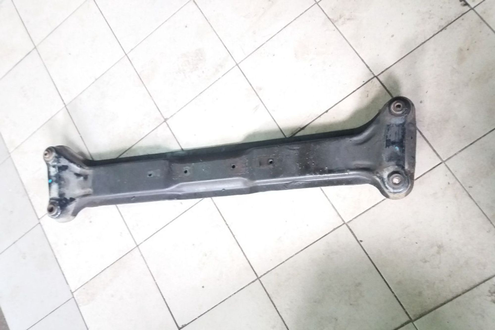 Траверса АКПП Mitsubishi Pajero 4, 2000 рублей, Брянск