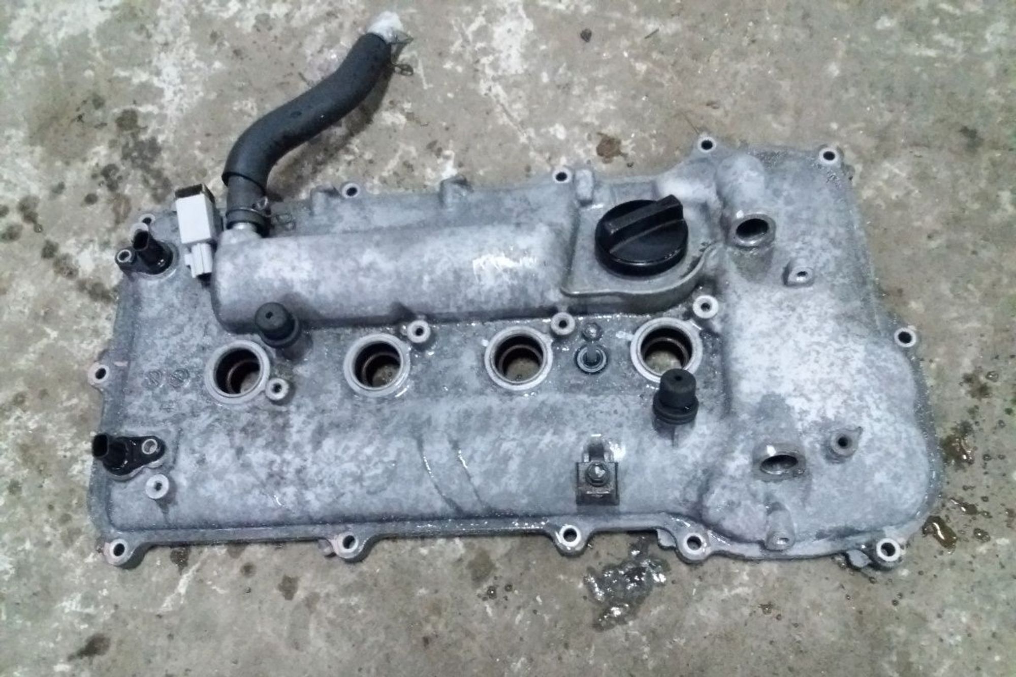 Клапанная крышка Toyota Auris, 2500 рублей, Брянск