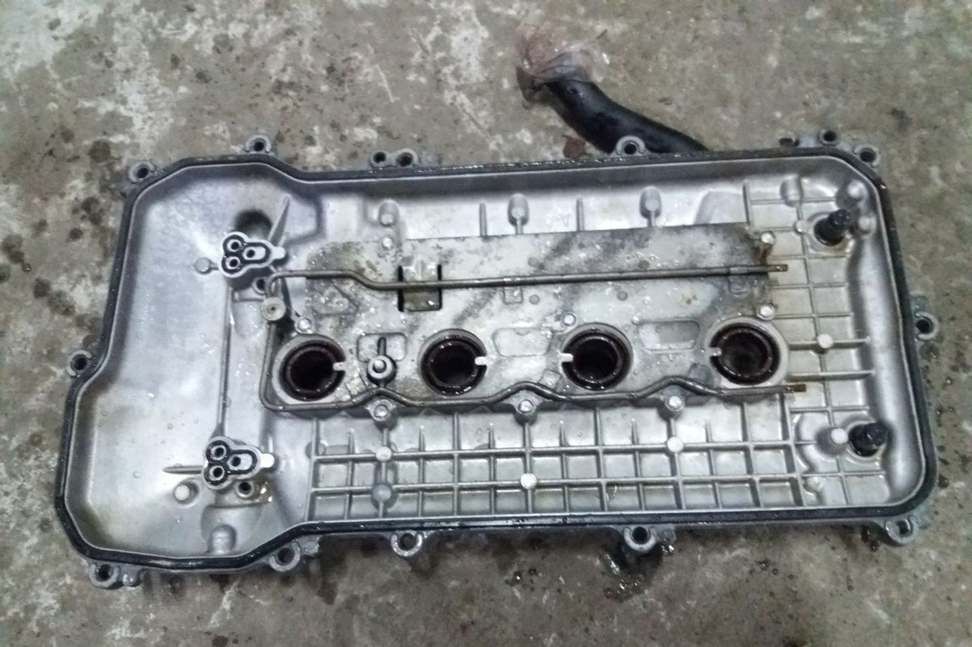 Клапанная крышка Toyota Auris, 2500 рублей, Брянск