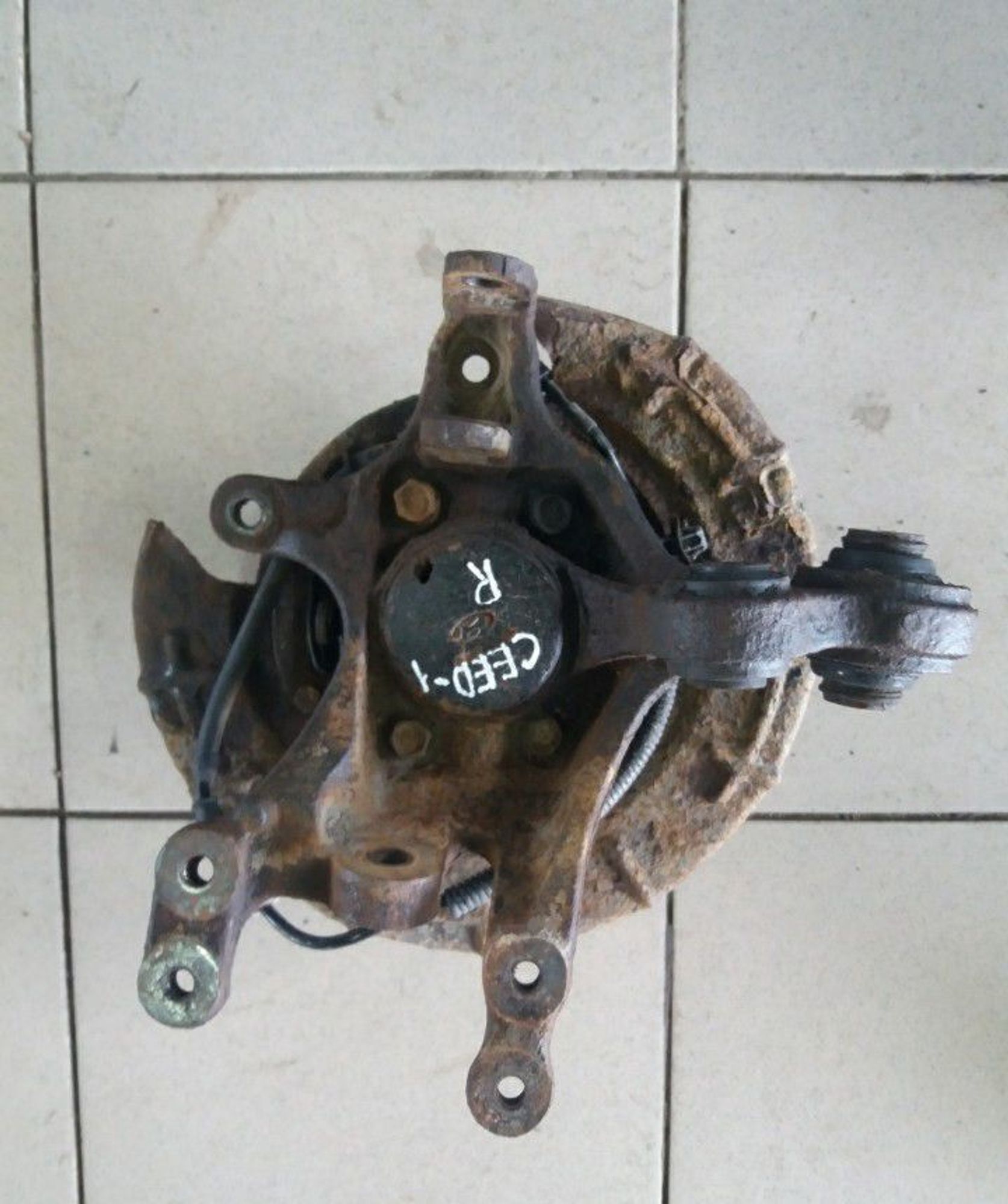 Кулак задний правый Kia Ceed 1 ED, 4500 рублей, Брянск